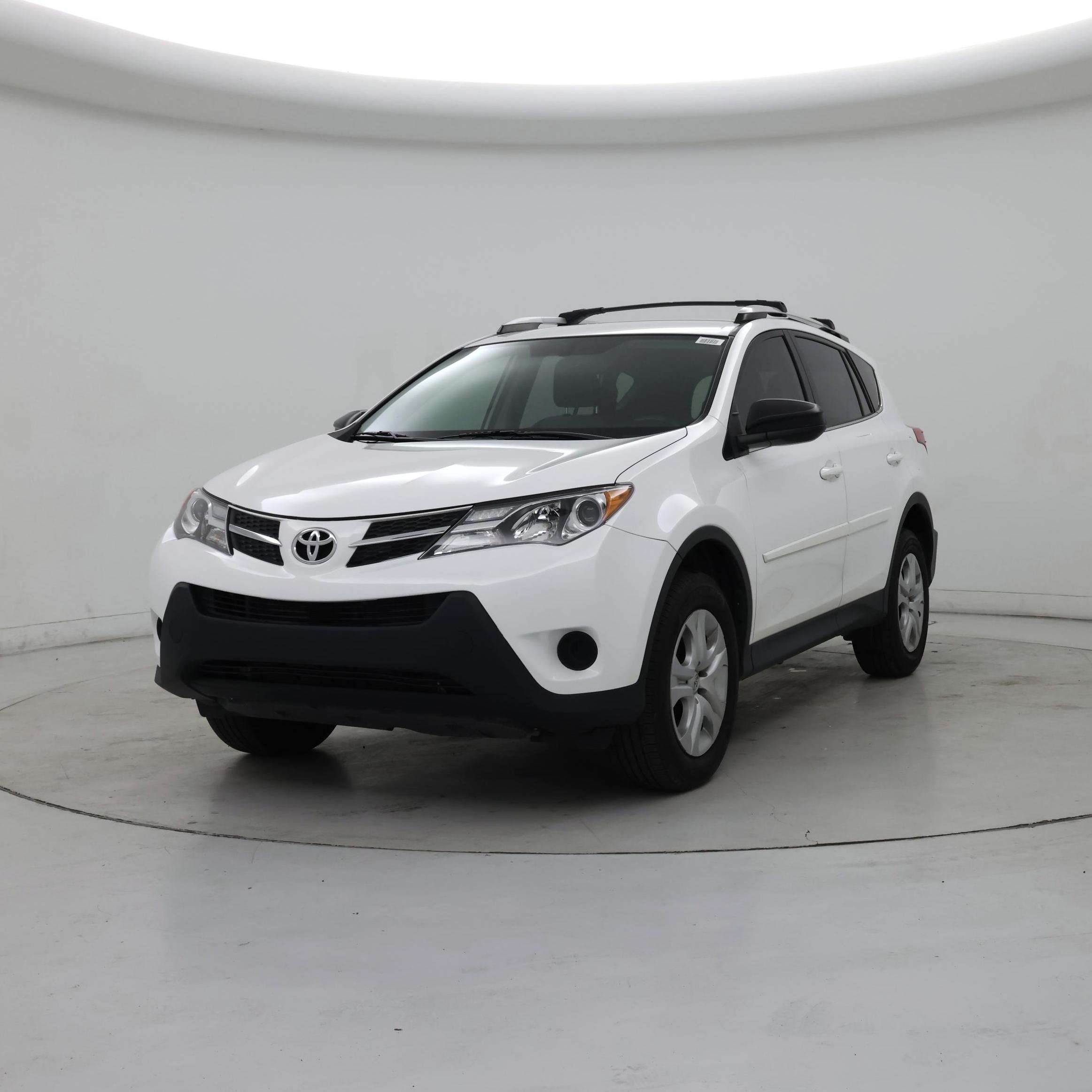 Thumbnail: 2015 Toyota RAV4 - 4