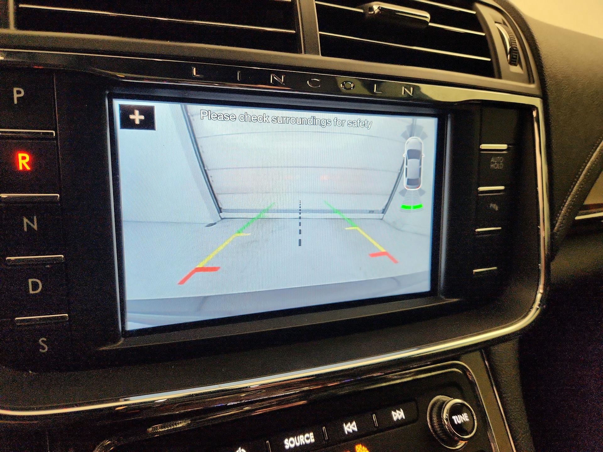 Thumbnail: 2017 Lincoln Continental - 15