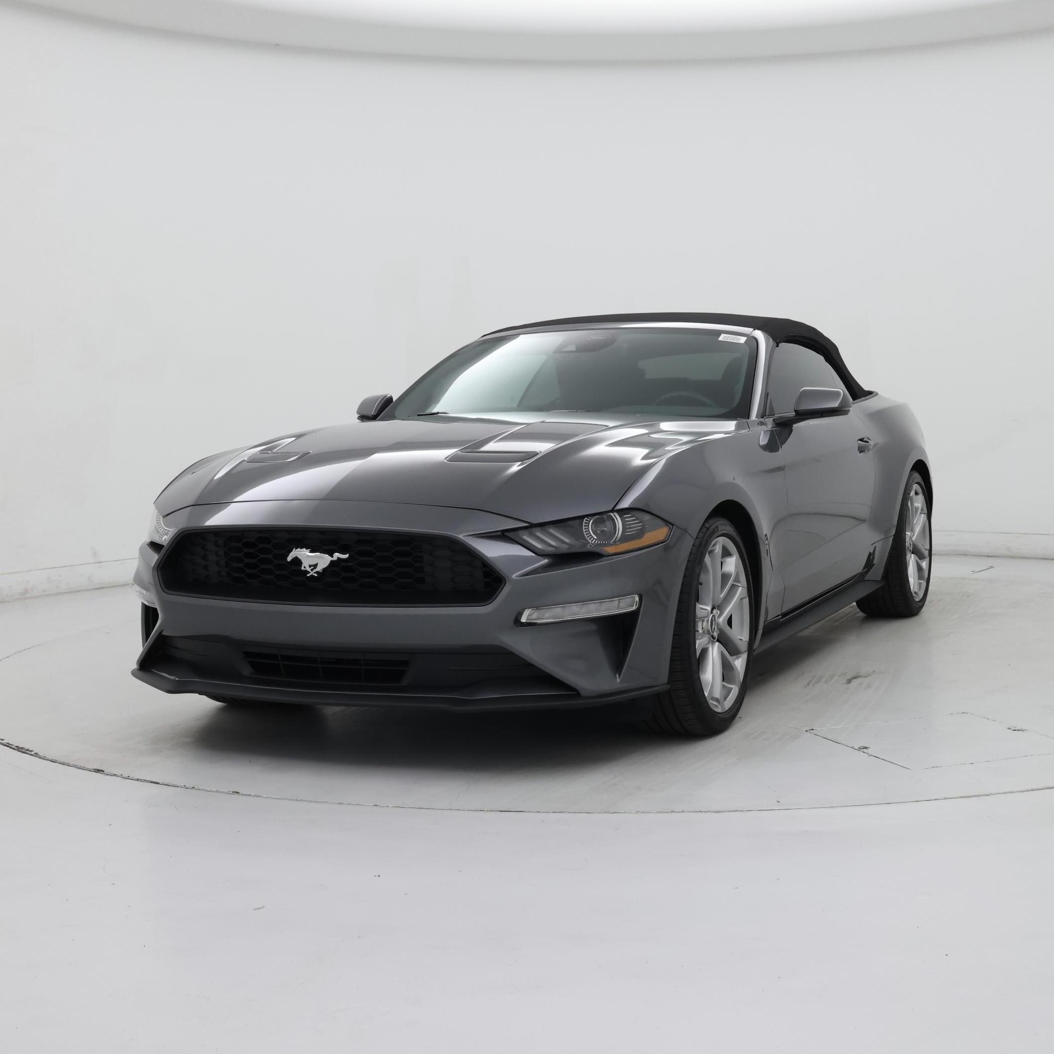Thumbnail: 2022 Ford Mustang - 4