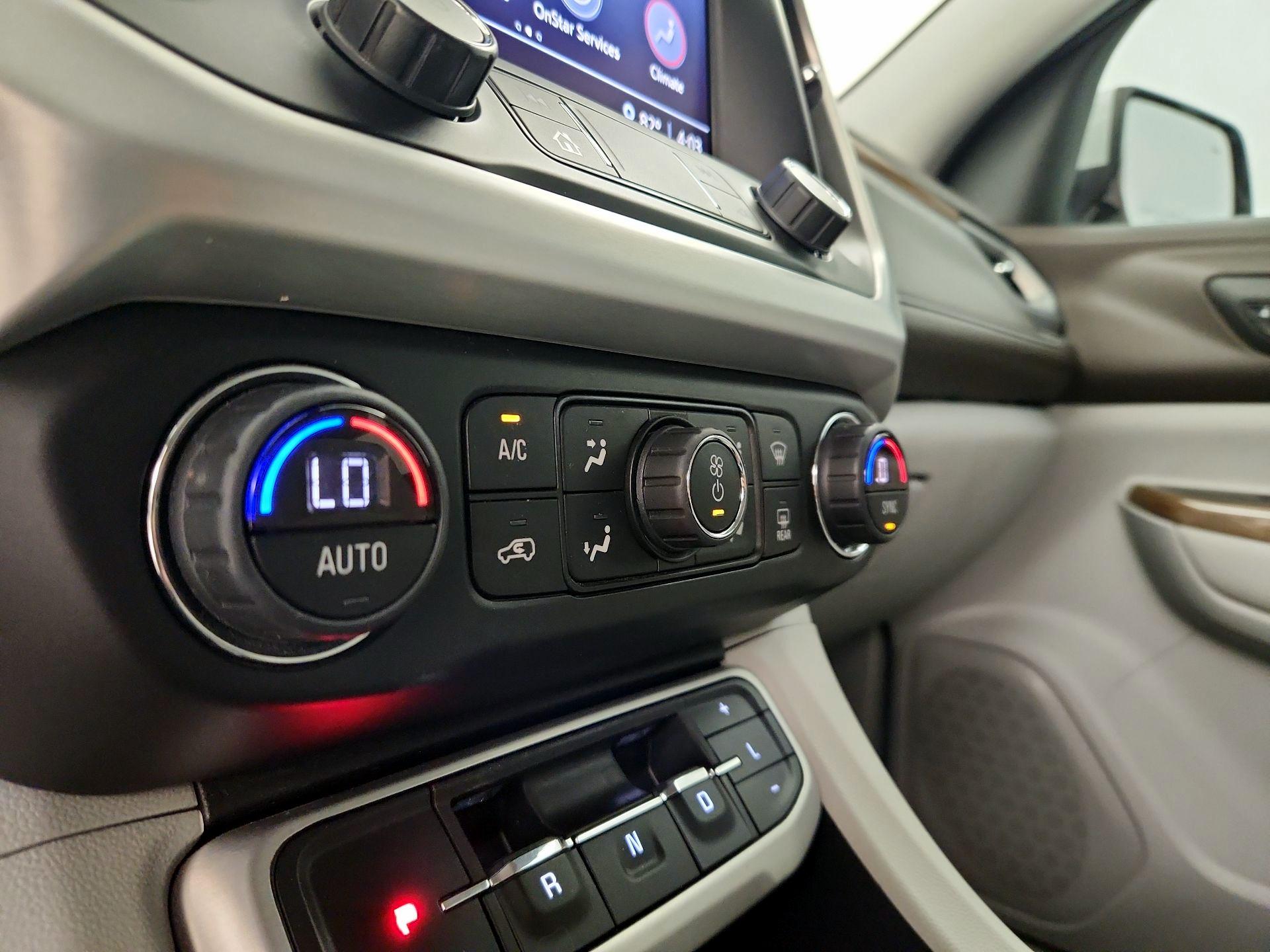 Thumbnail: 2020 GMC Acadia - 16