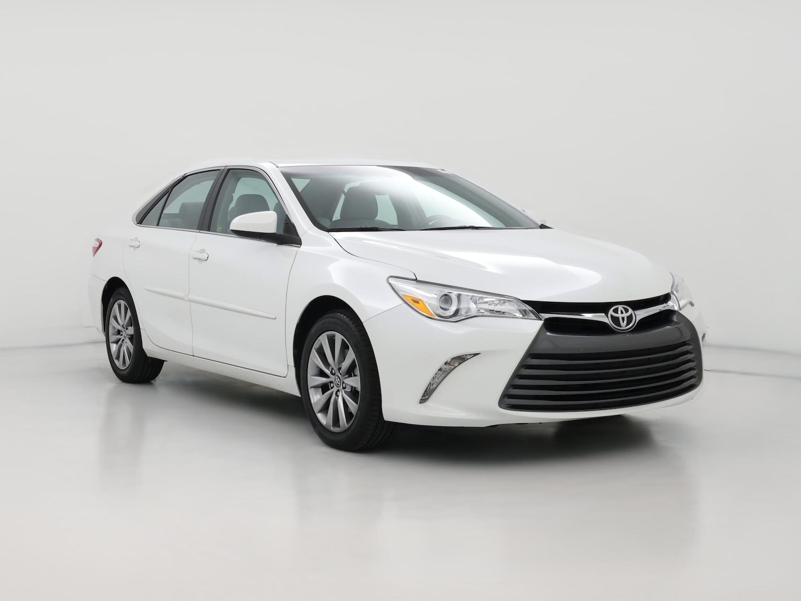 2016 Toyota Camry XLE