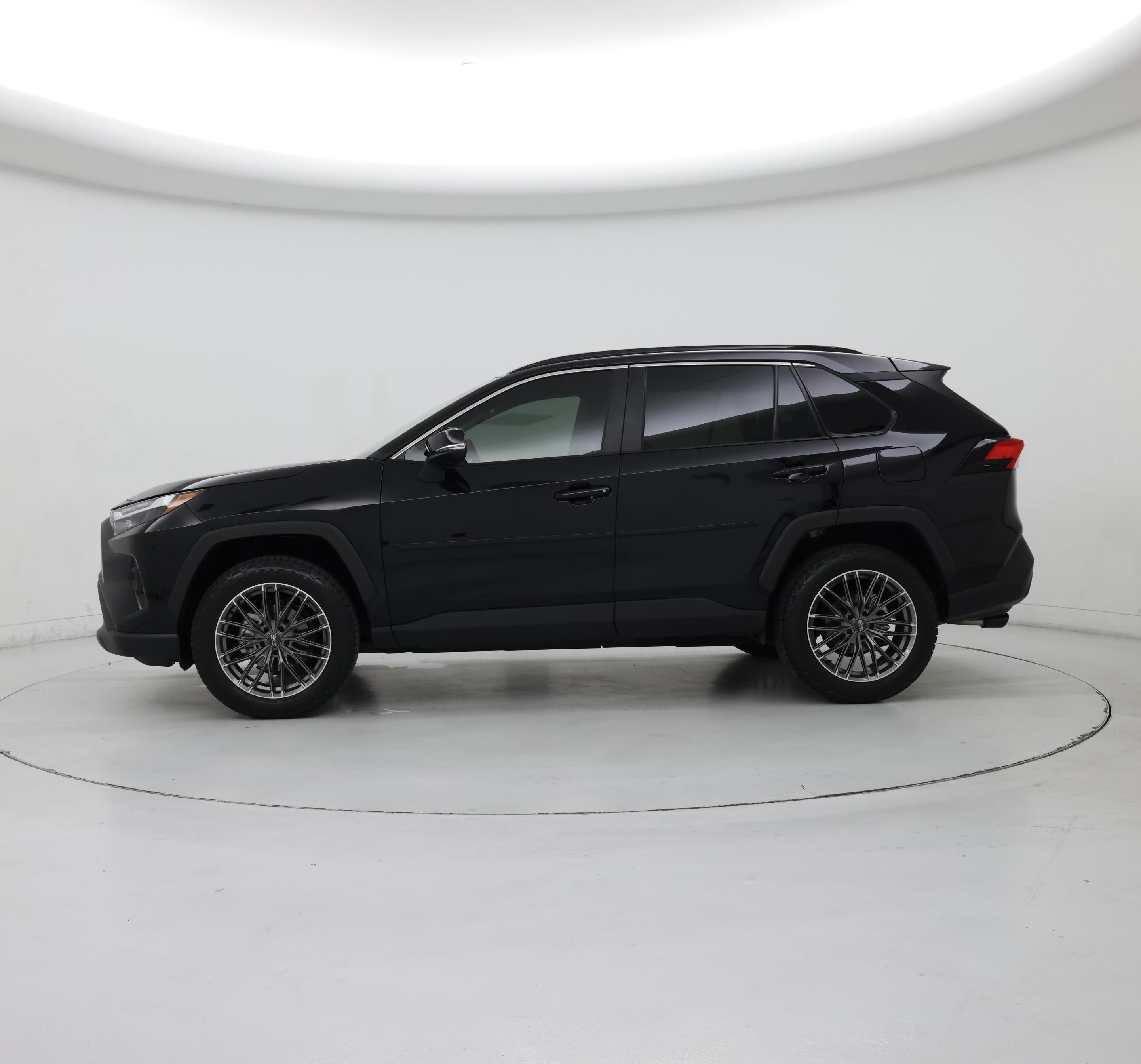 Thumbnail: 2024 Toyota RAV4 - 3