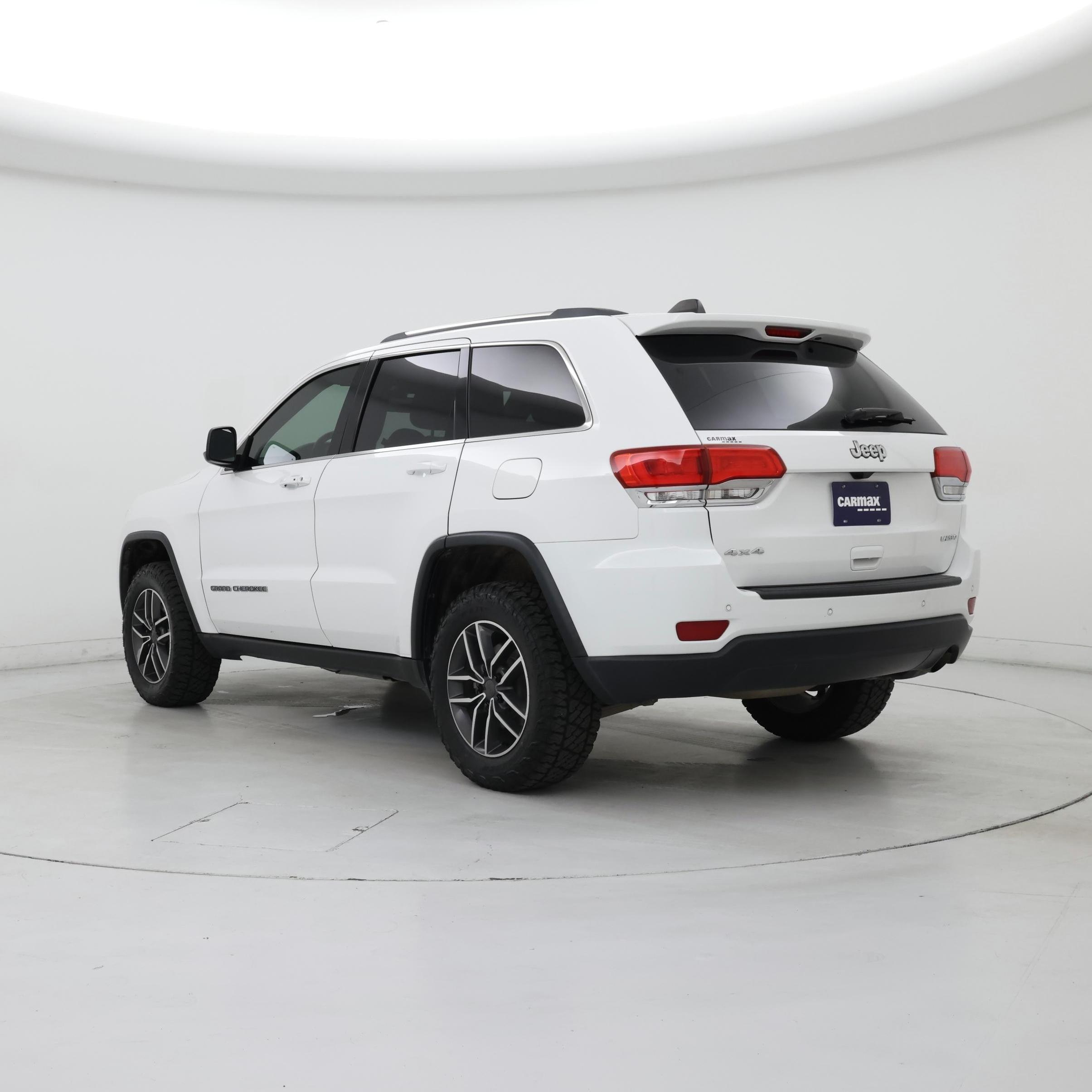 Thumbnail: 2019 Jeep Grand Cherokee - 2