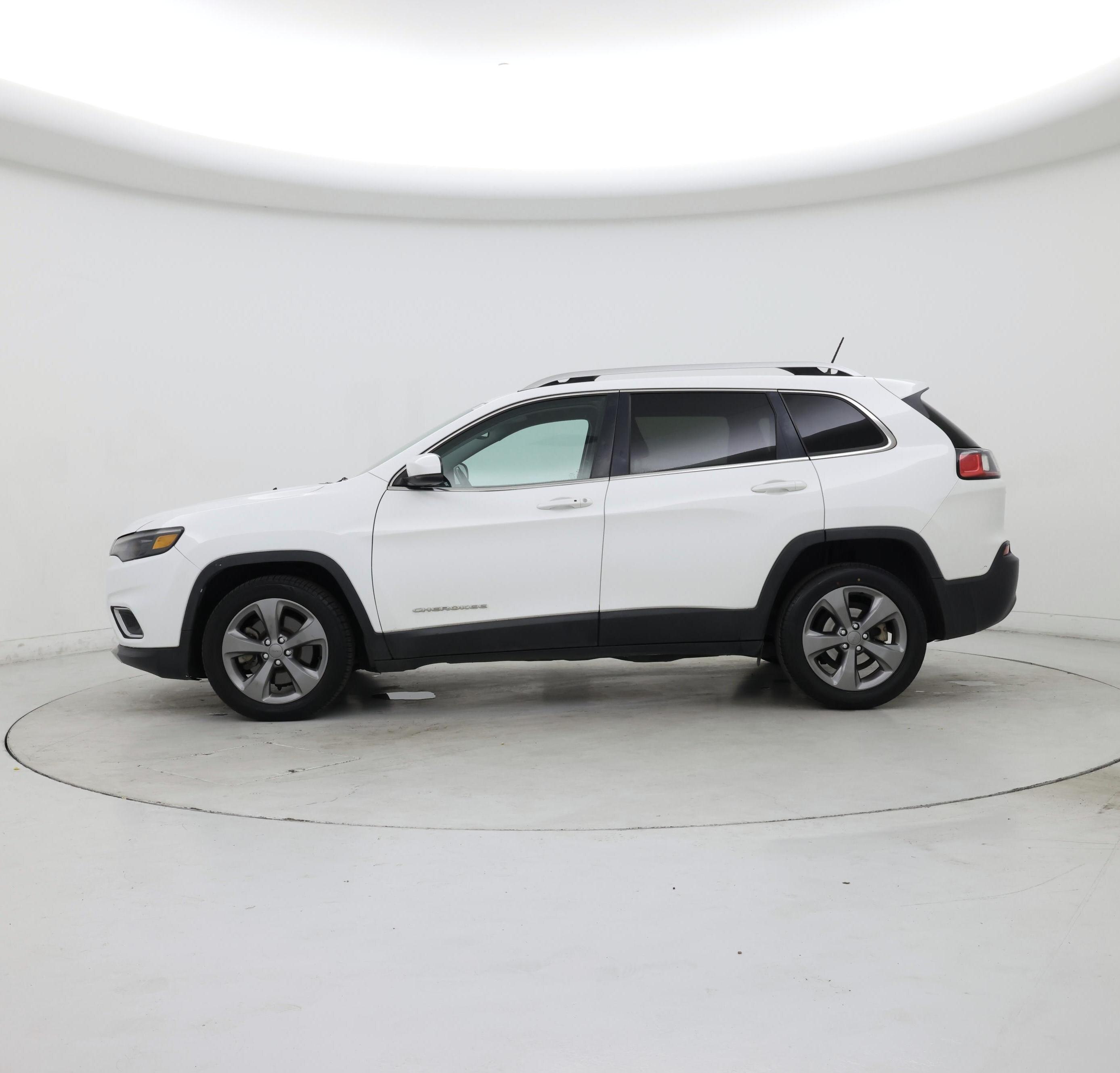 Thumbnail: 2020 Jeep Cherokee - 3