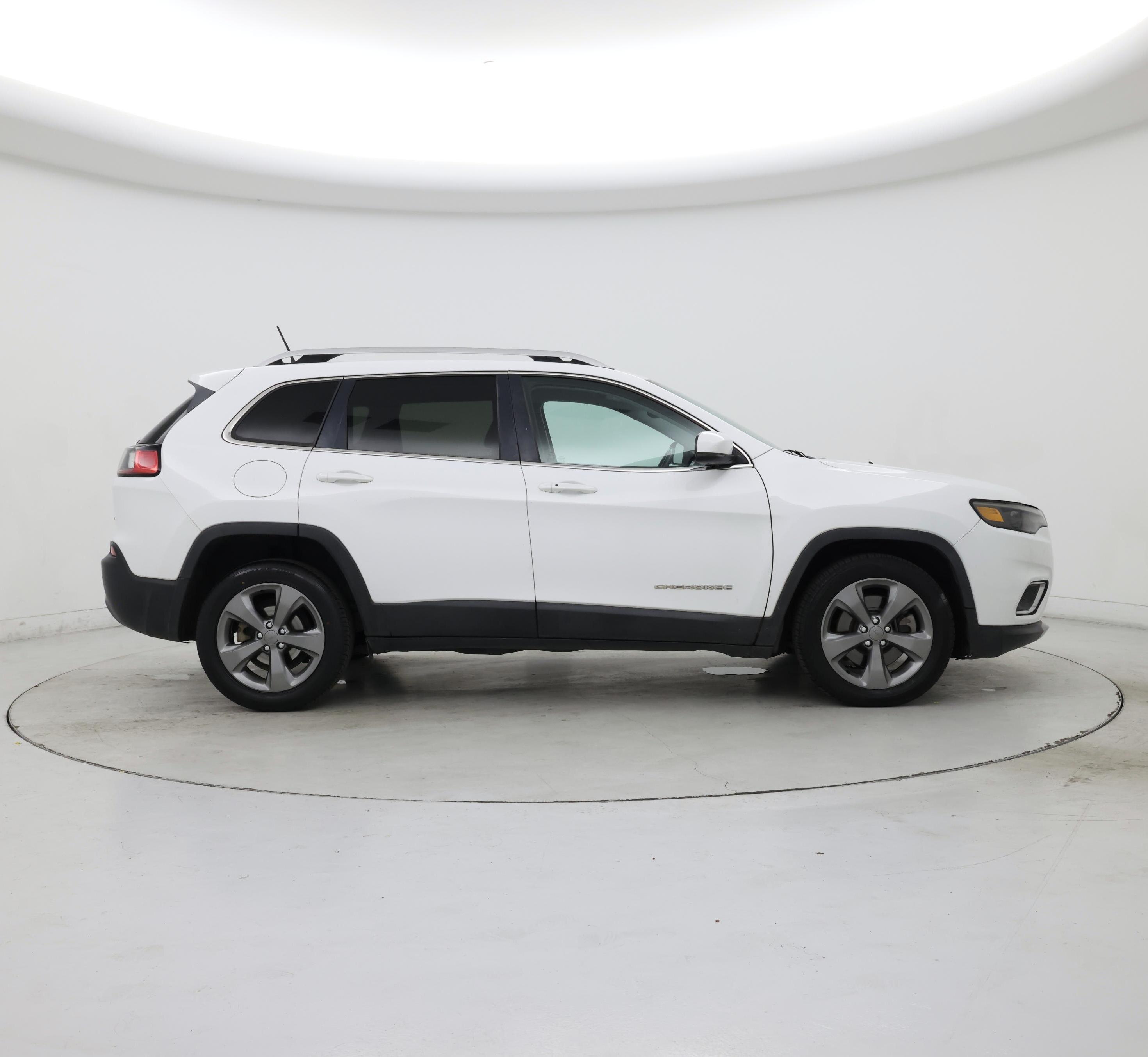 Thumbnail: 2020 Jeep Cherokee - 7