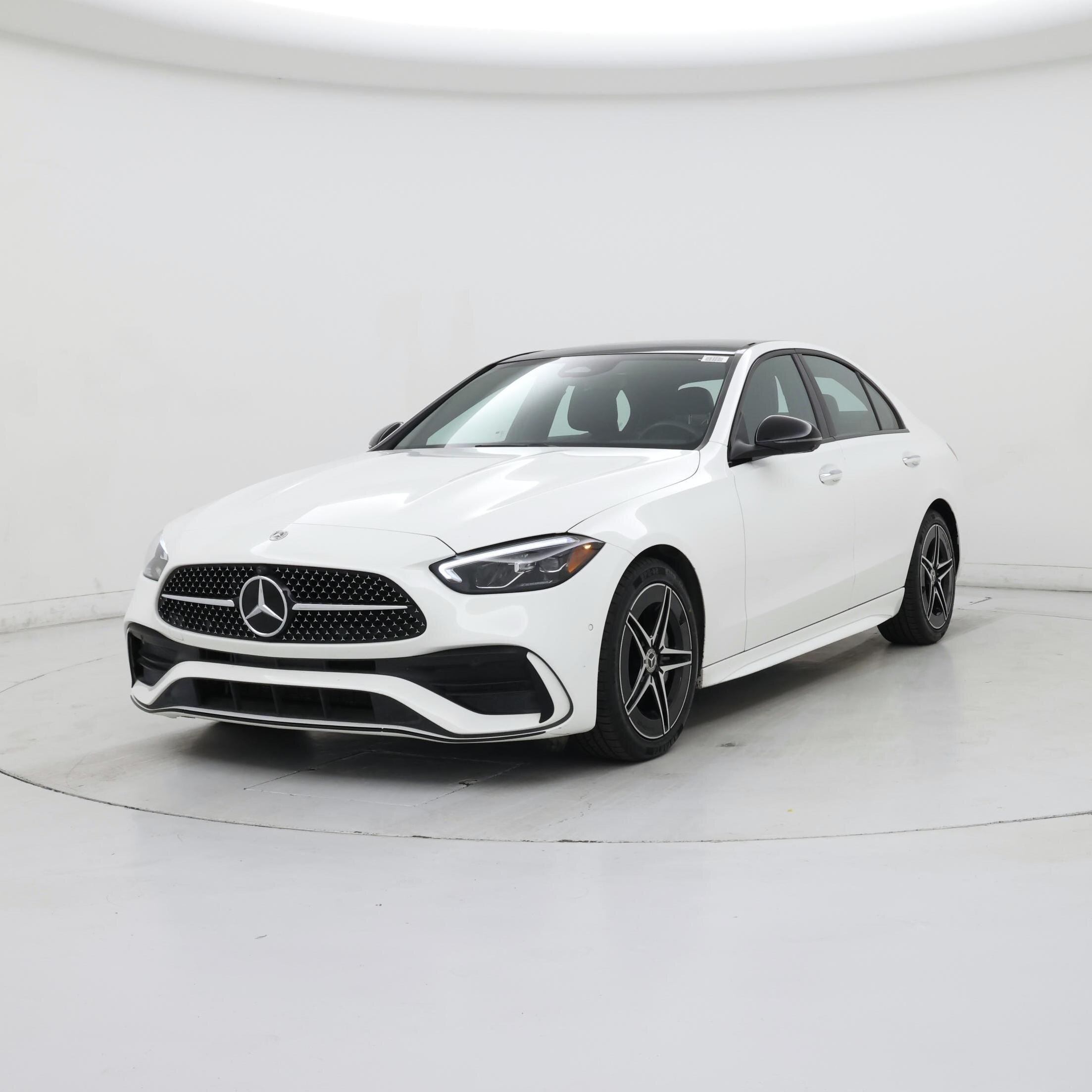 Thumbnail: 2023 Mercedes-Benz C-Class - 4