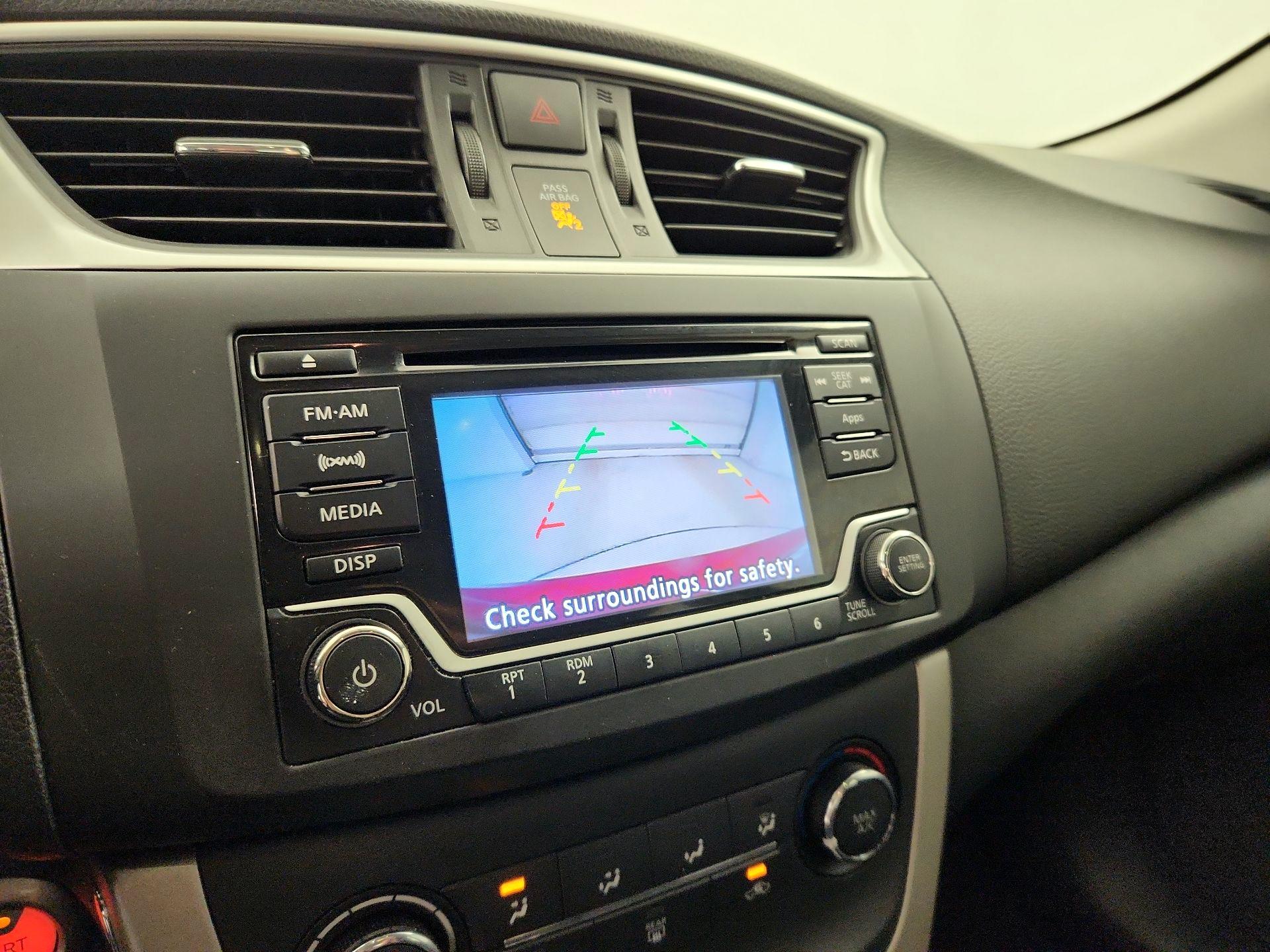 Thumbnail: 2015 Nissan Sentra - 14