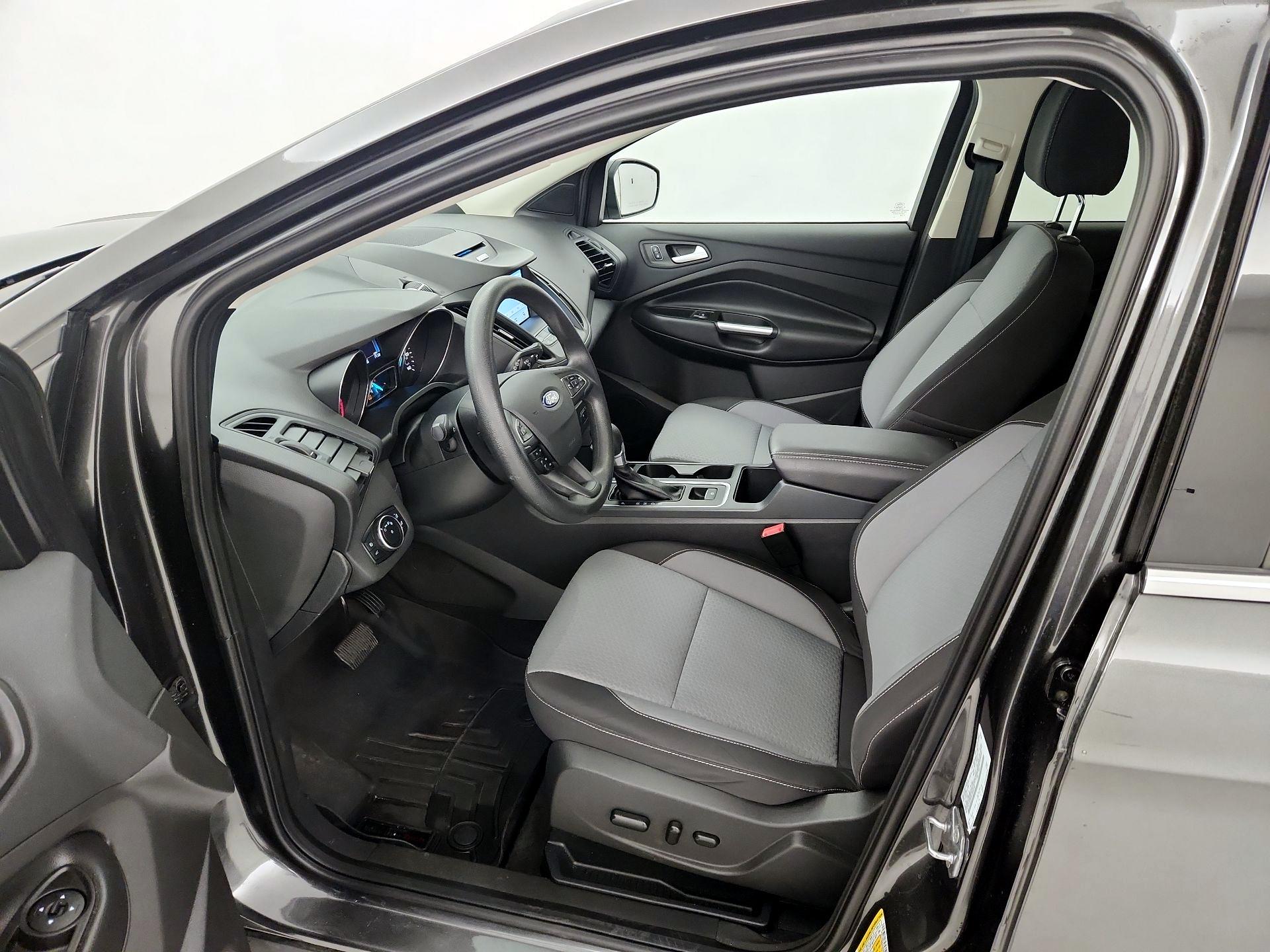 Thumbnail: 2017 Ford Escape - 11