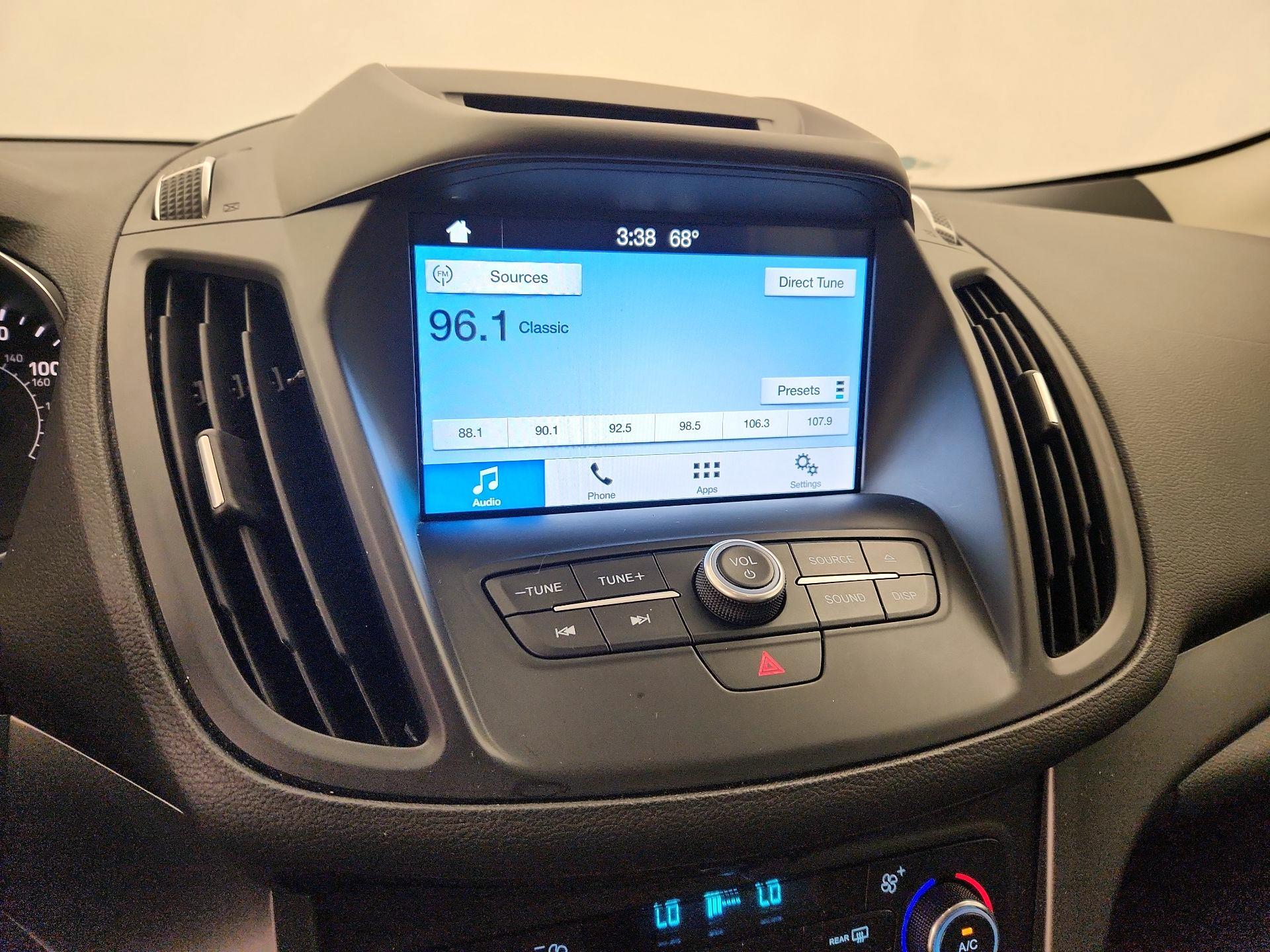Thumbnail: 2017 Ford Escape - 15
