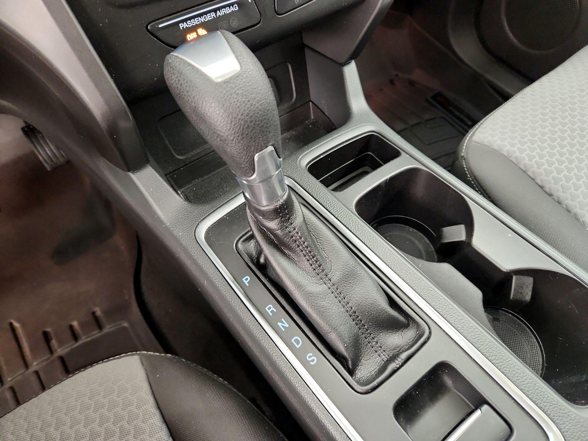 Thumbnail: 2017 Ford Escape - 17
