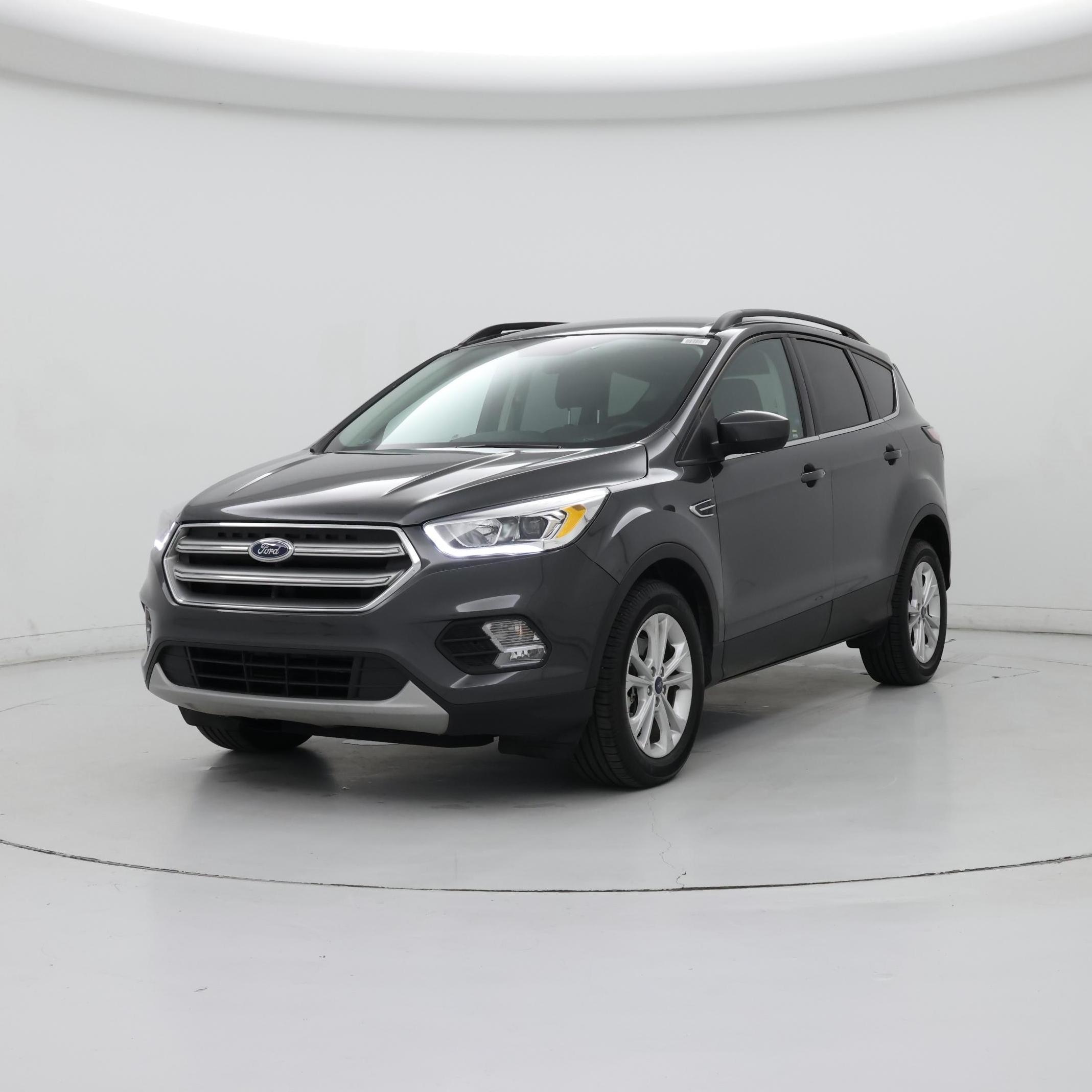 Thumbnail: 2017 Ford Escape - 4
