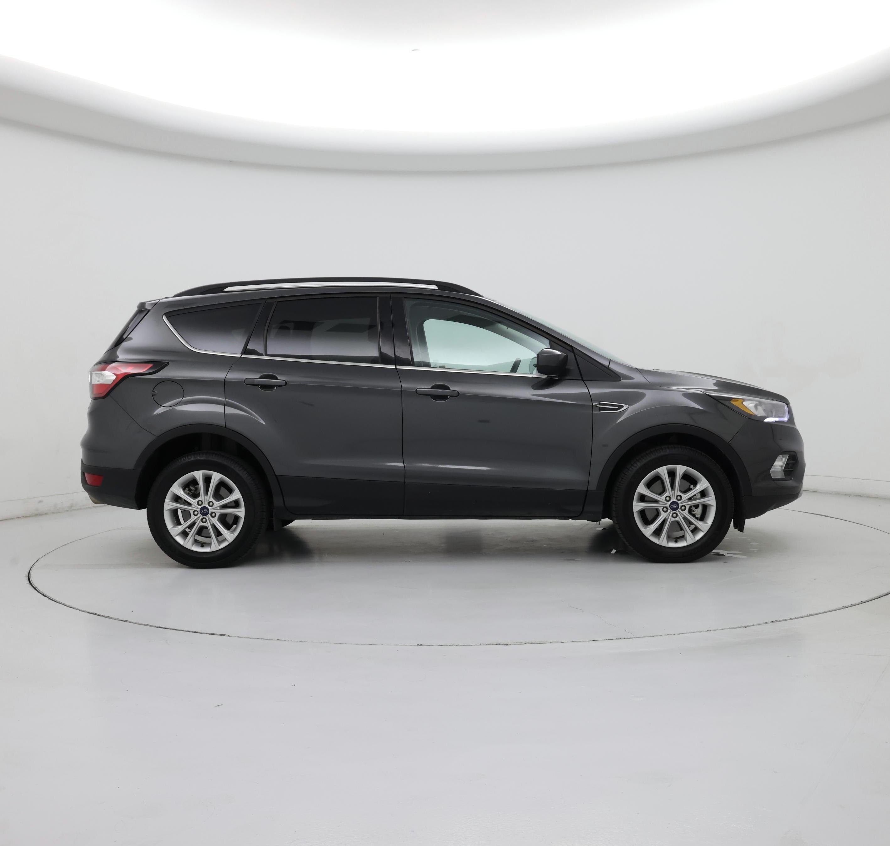 Thumbnail: 2017 Ford Escape - 7
