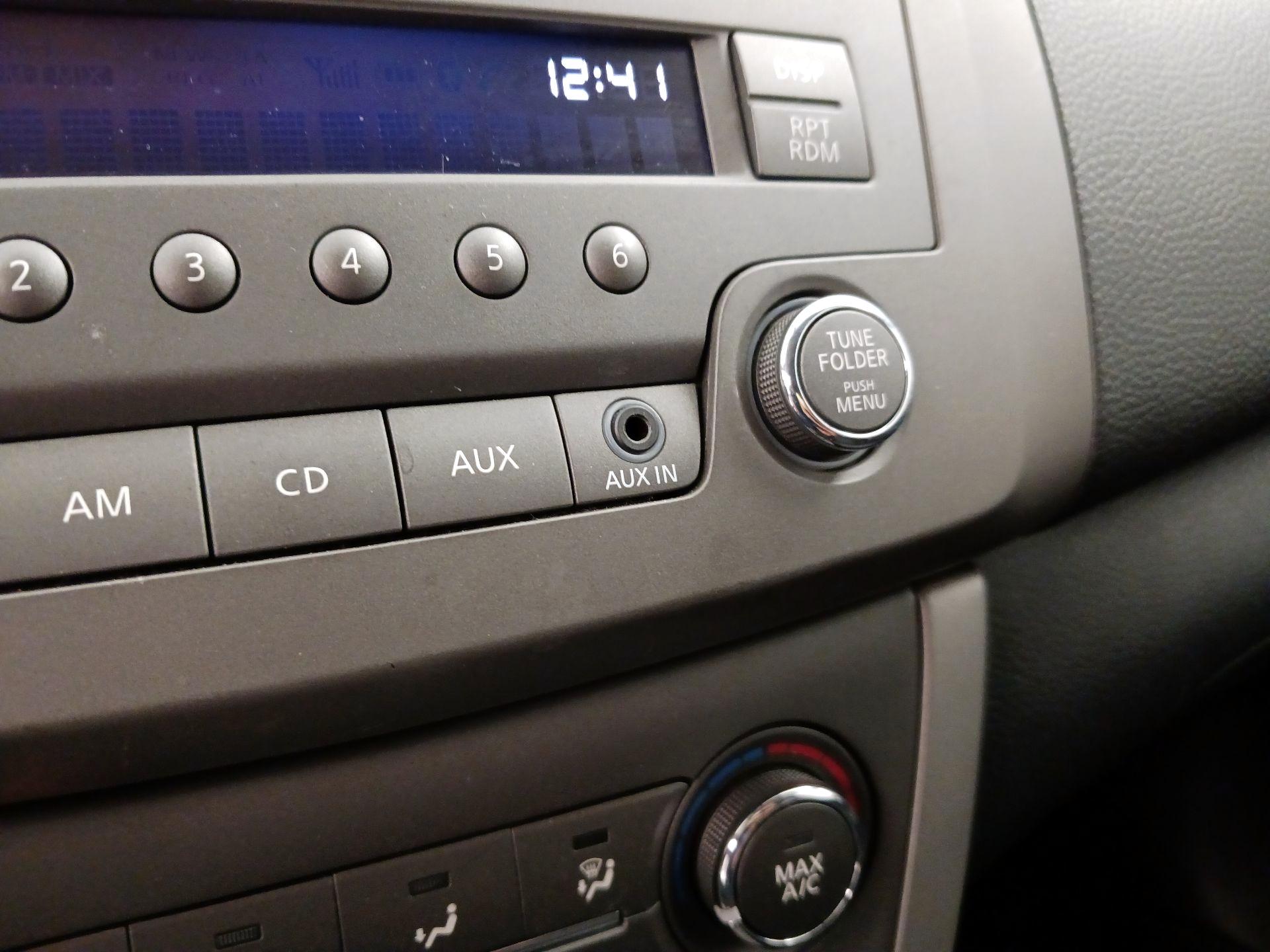 Thumbnail: 2014 Nissan Sentra - 17