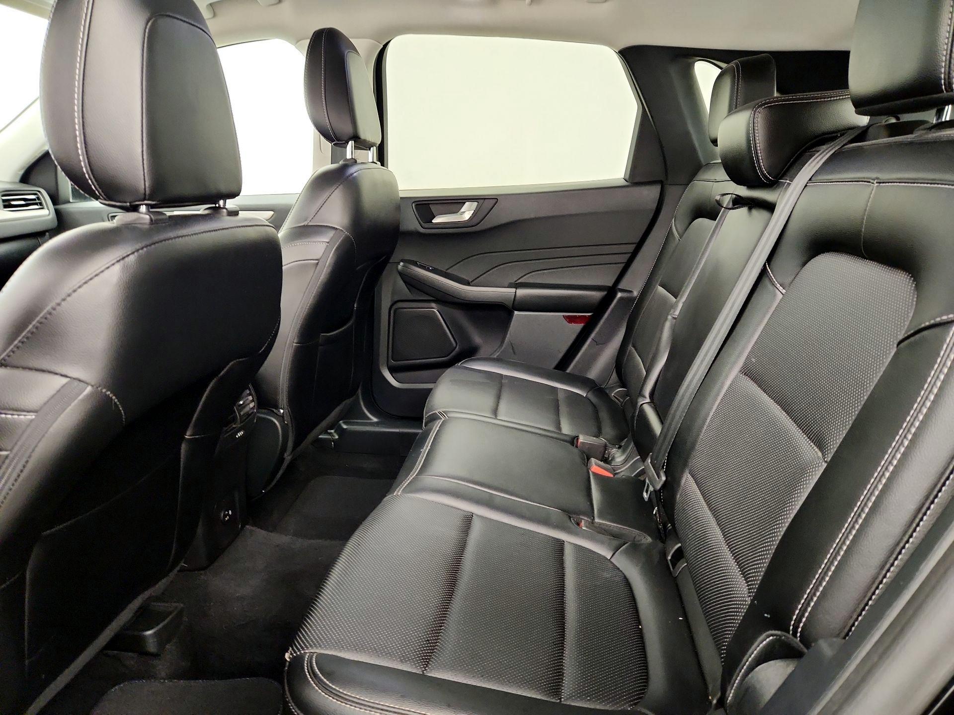 Thumbnail: 2022 Ford Escape - 19