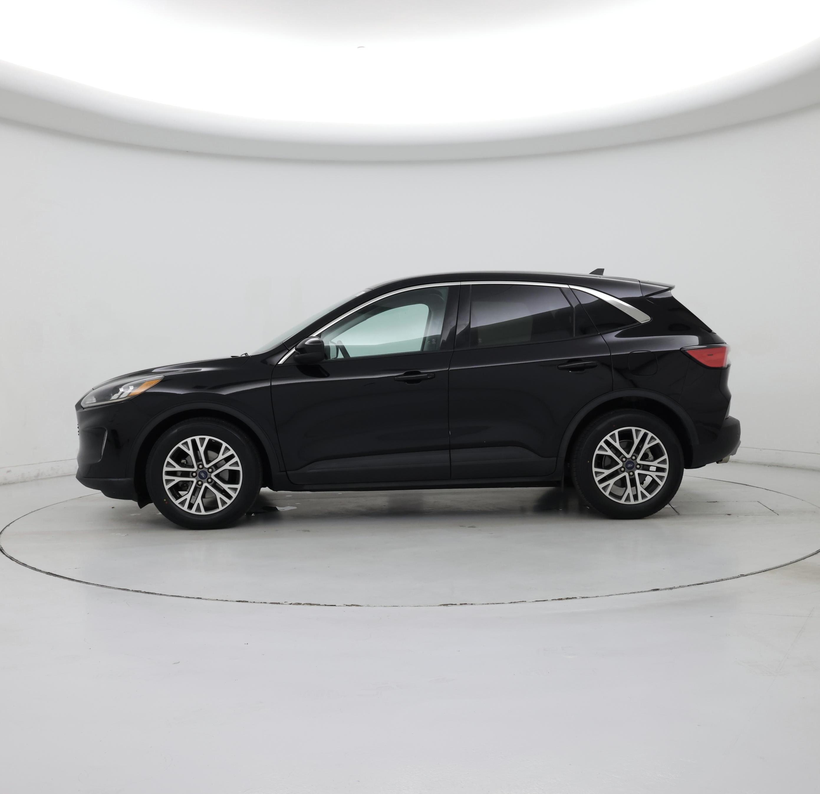 Thumbnail: 2022 Ford Escape - 3