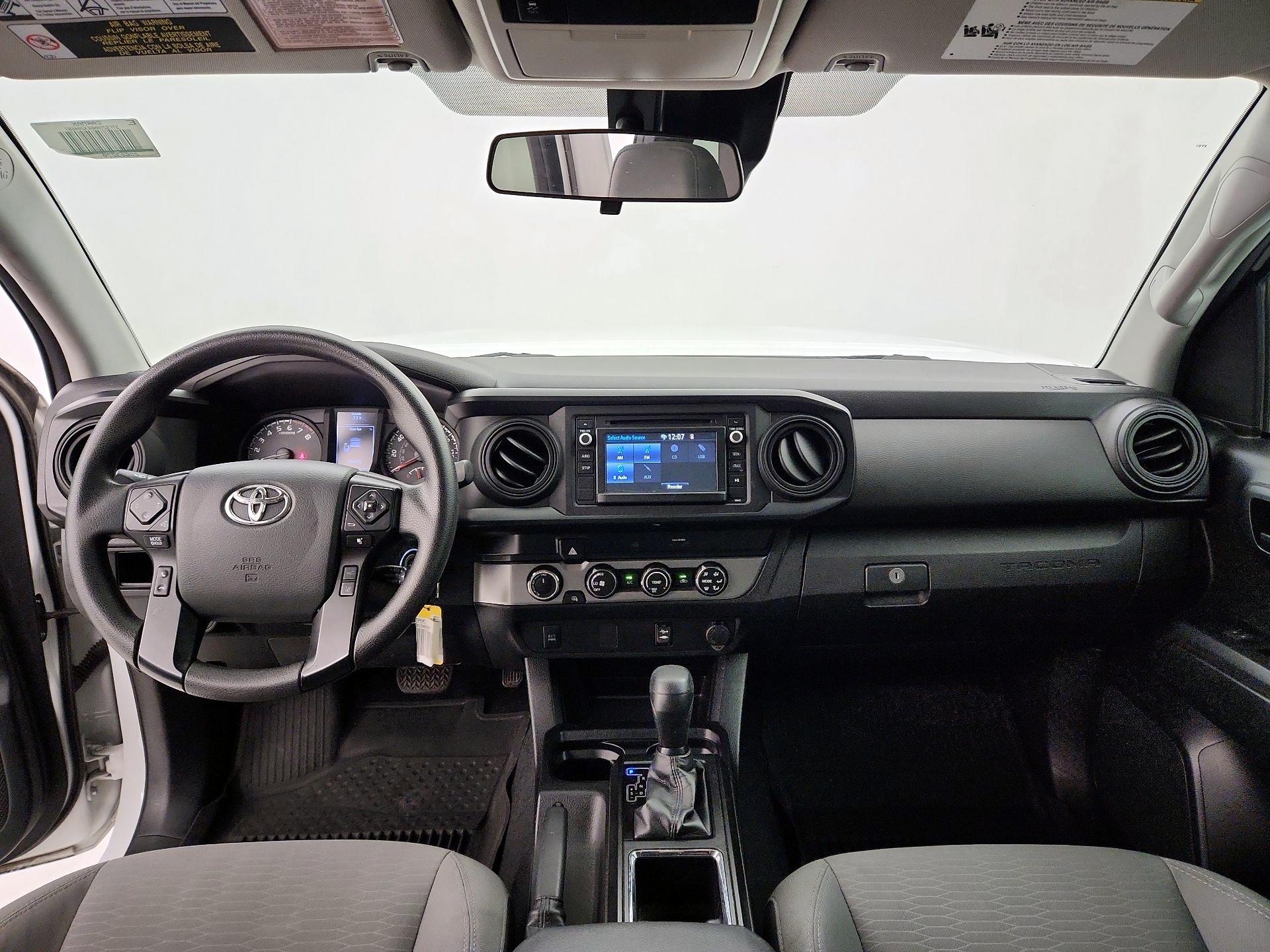 Thumbnail: 2019 Toyota Tacoma - 9