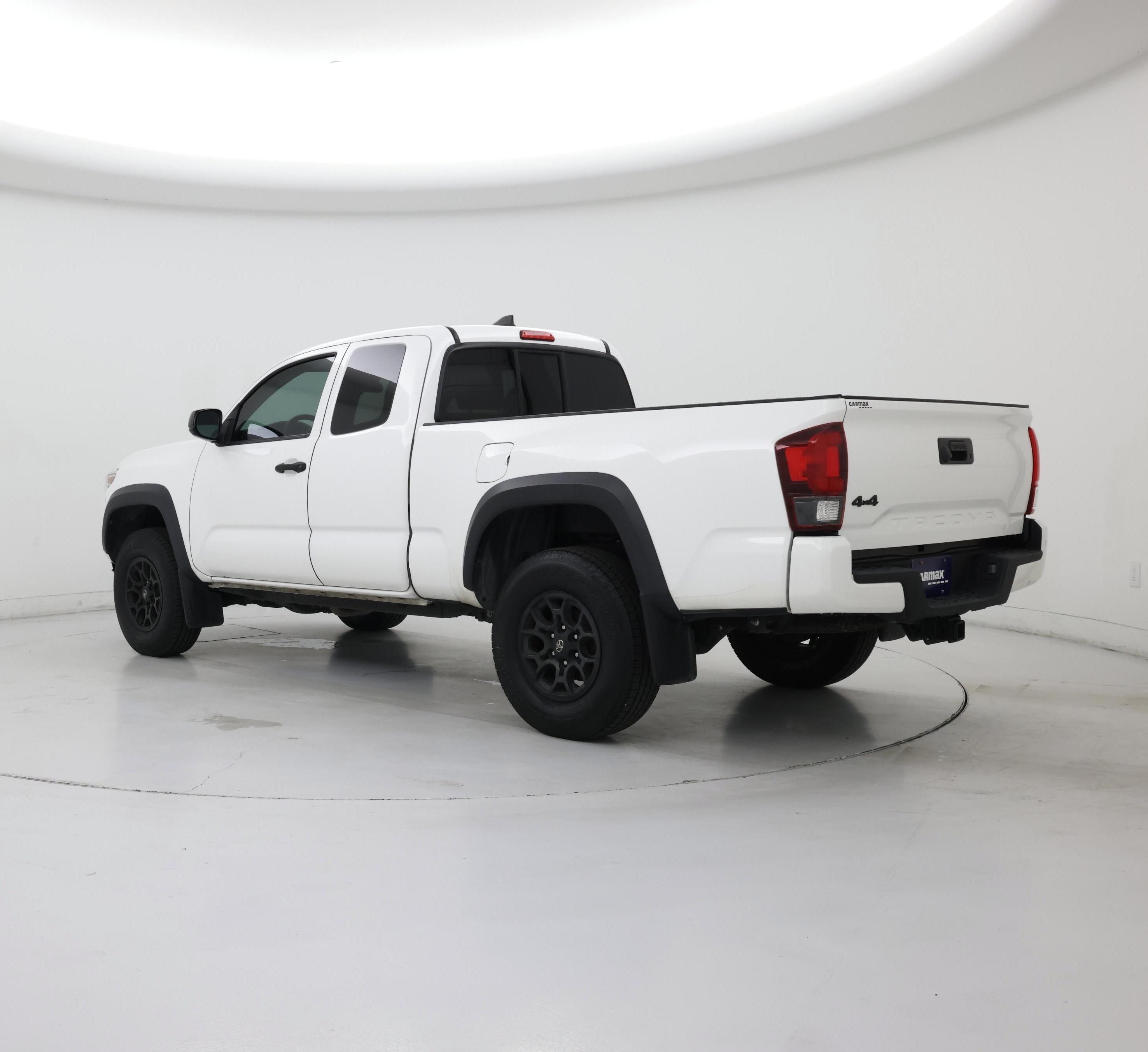 Thumbnail: 2019 Toyota Tacoma - 2