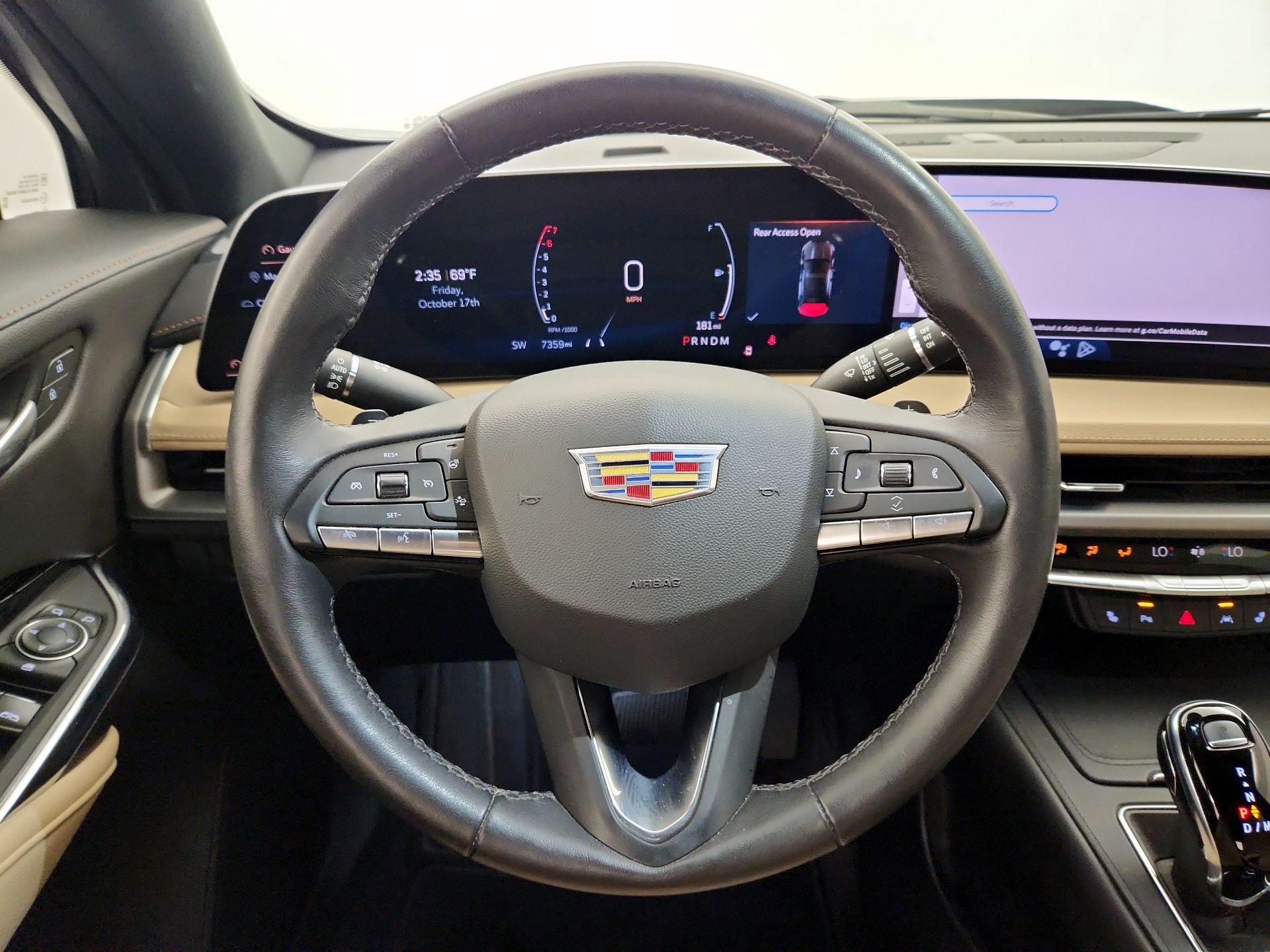 Thumbnail: 2024 Cadillac XT4 - 10