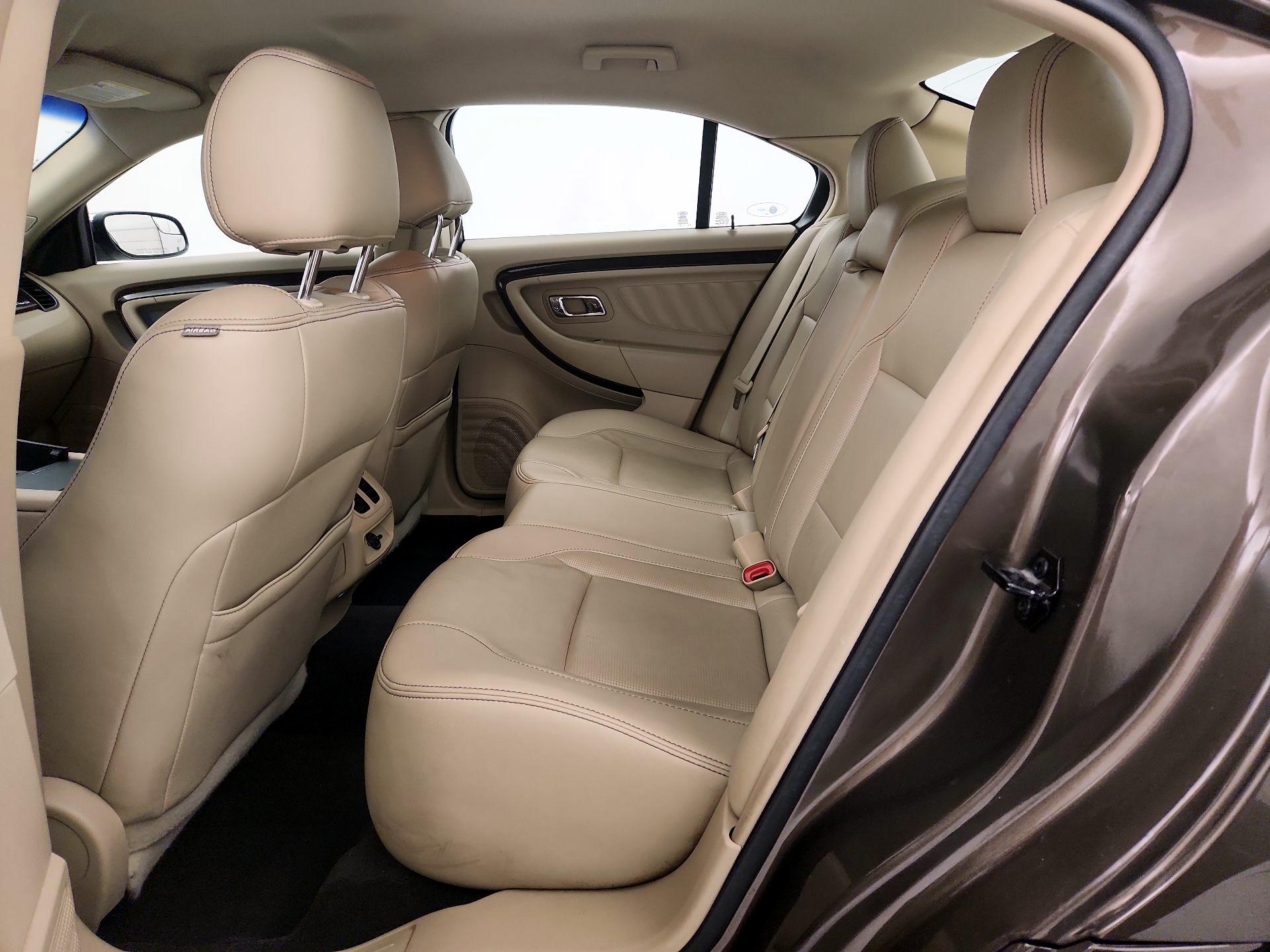 Thumbnail: 2016 Ford Taurus - 19