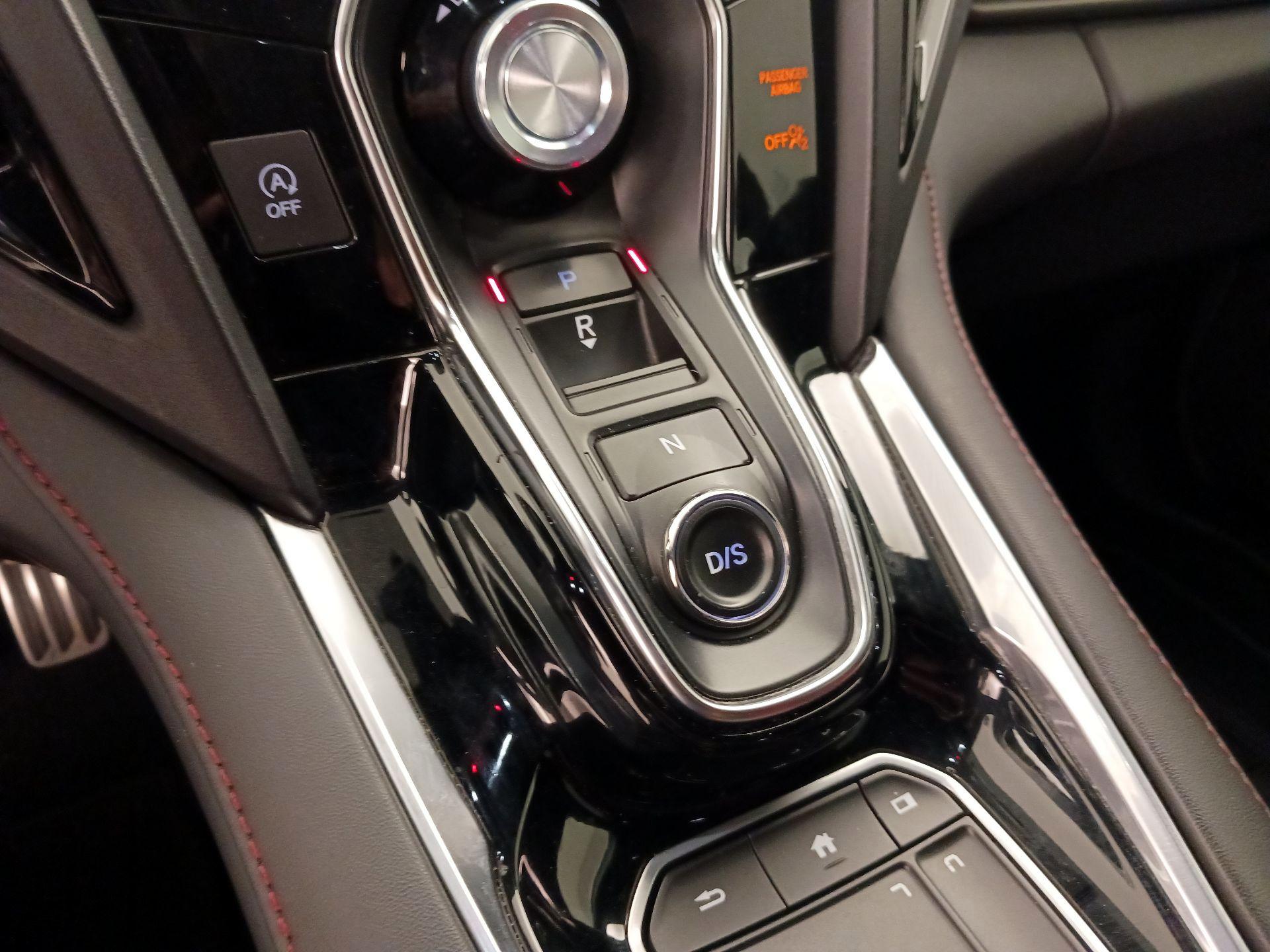 Thumbnail: 2020 Acura RDX - 18