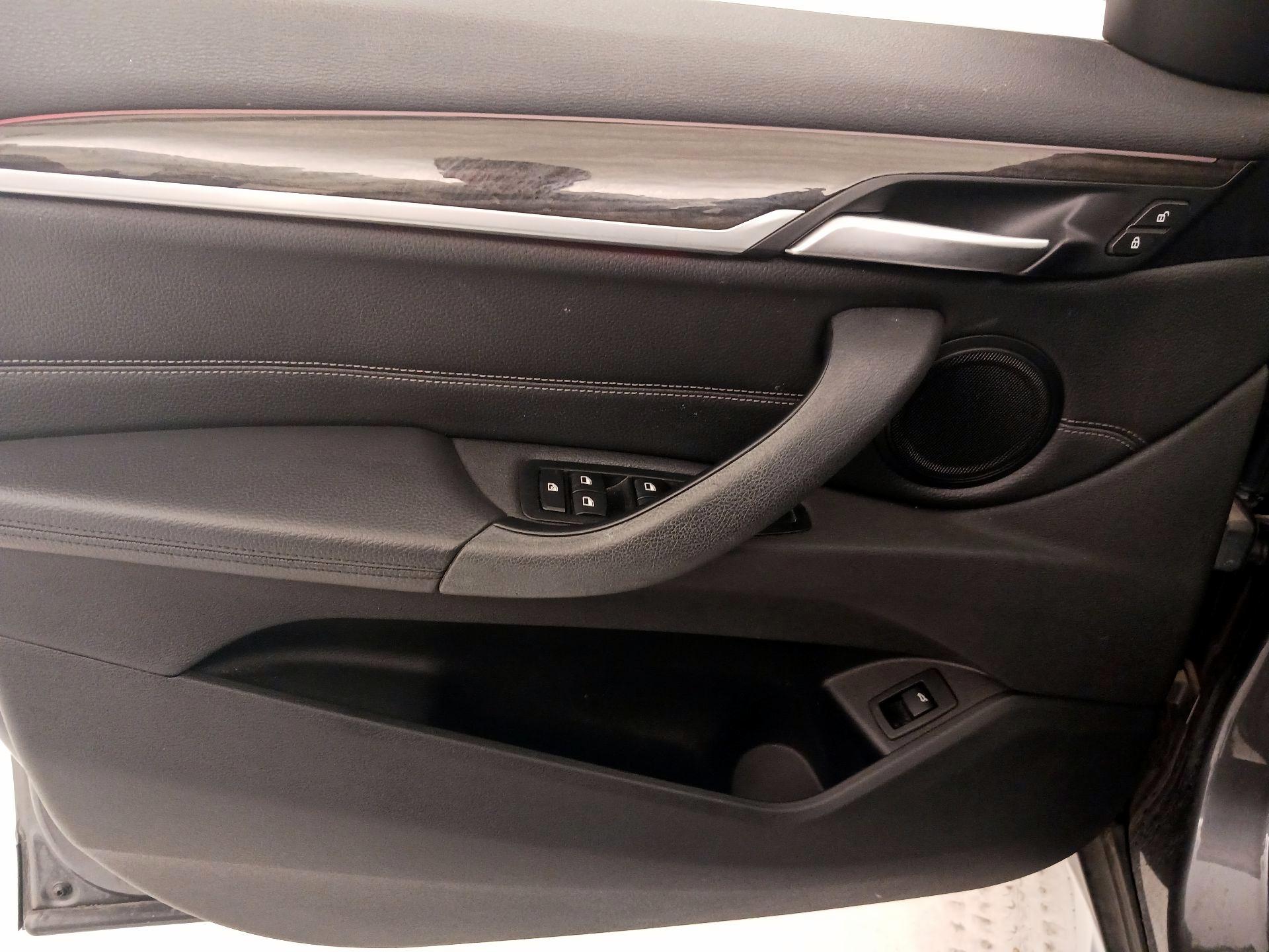 Thumbnail: 2017 BMW X1 - 12