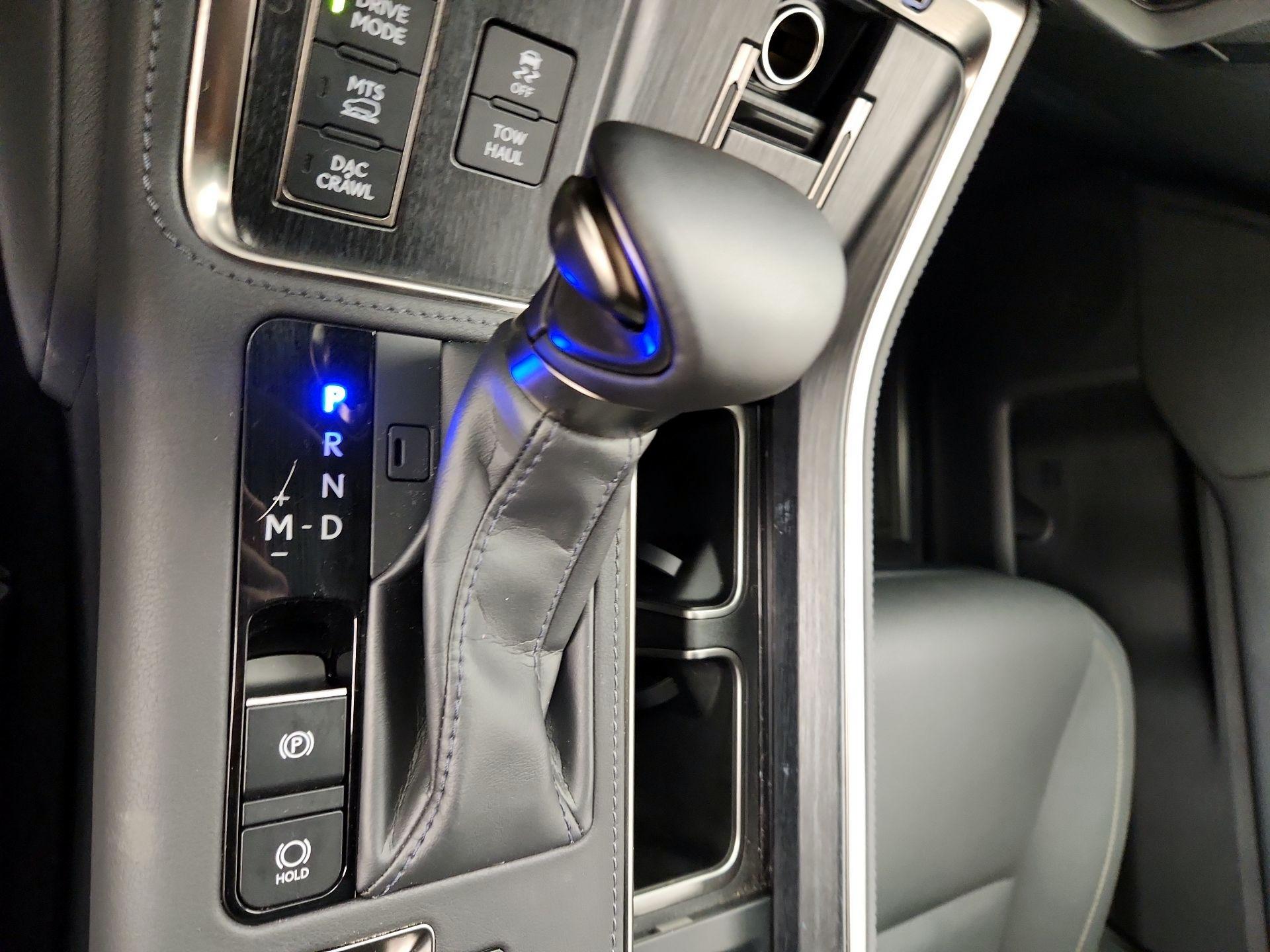 Thumbnail: 2024 Lexus GX - 17