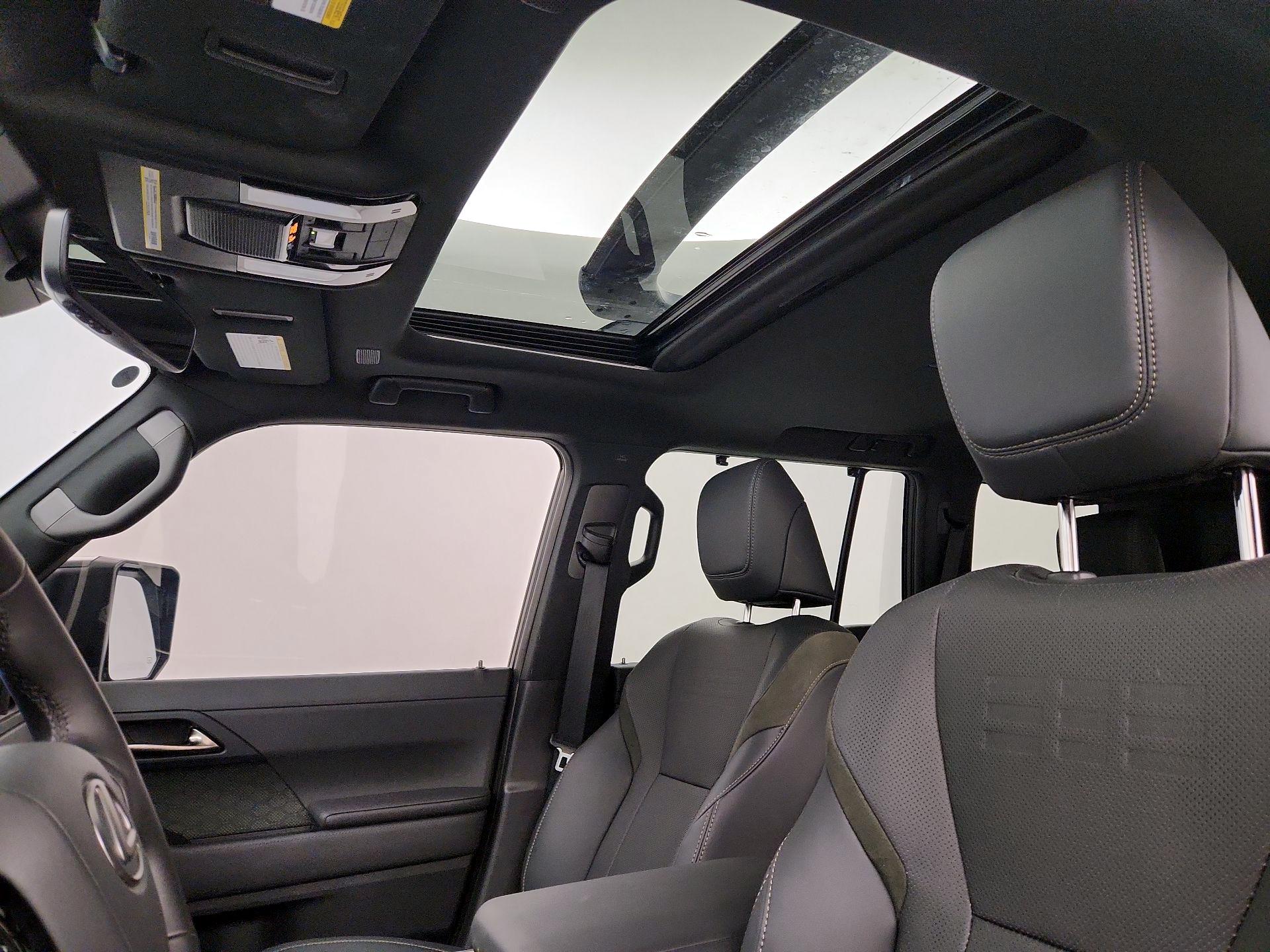 Thumbnail: 2024 Lexus GX - 19