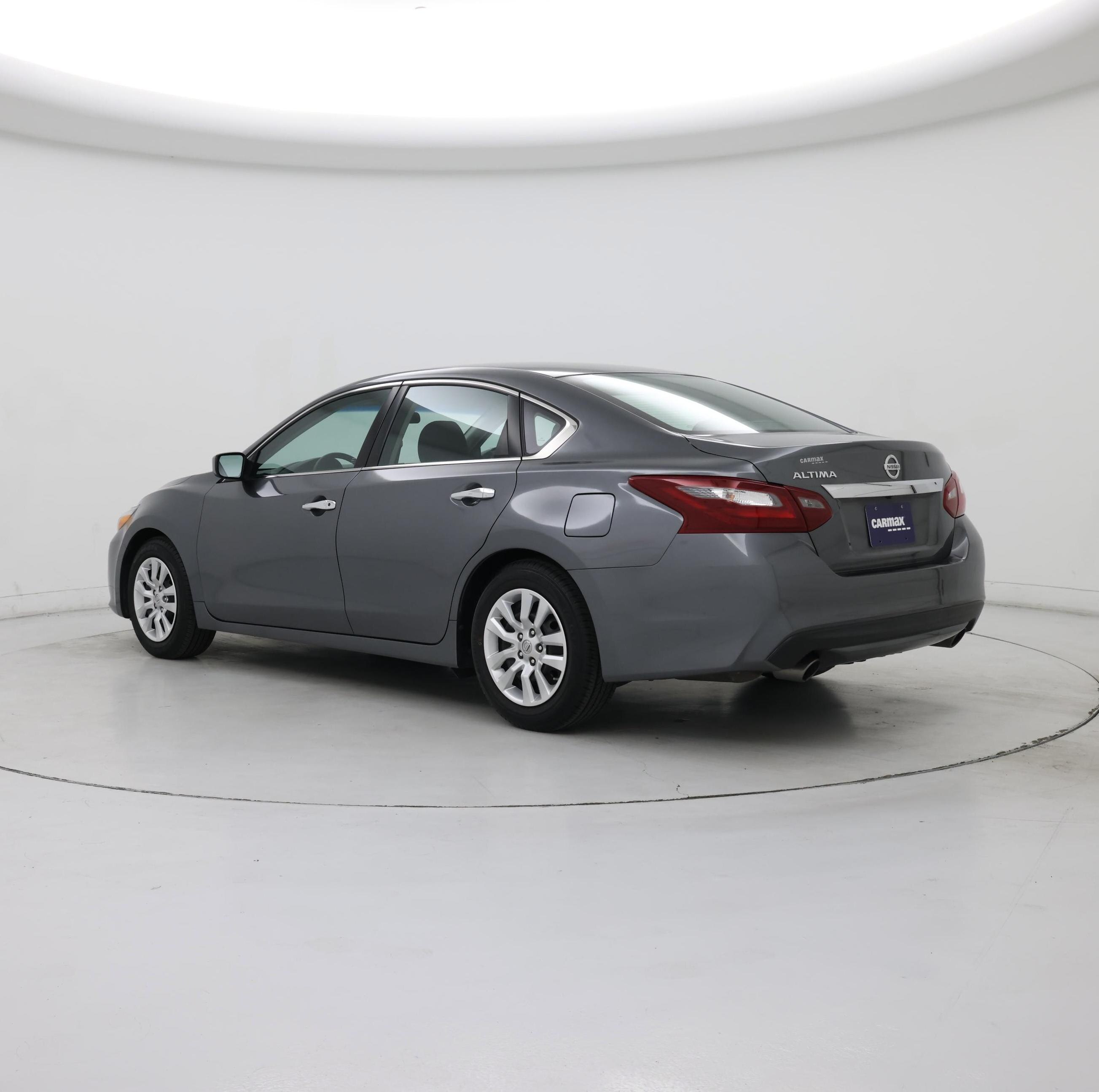 Thumbnail: 2018 Nissan Altima - 2