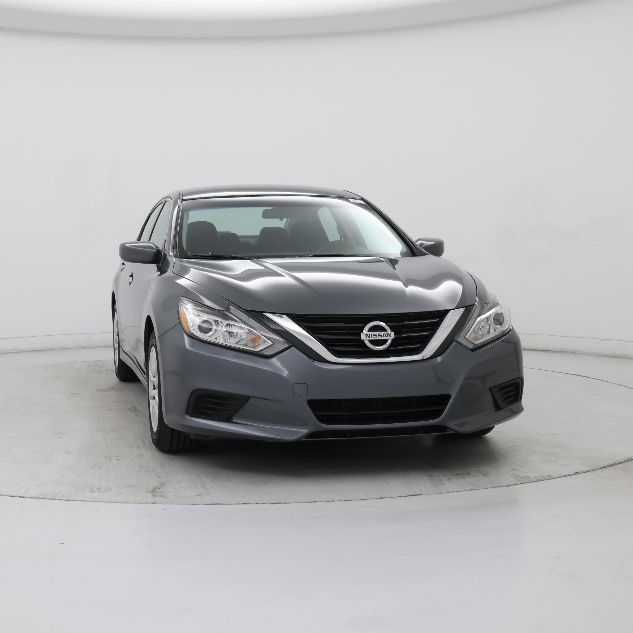 Thumbnail: 2018 Nissan Altima - 5