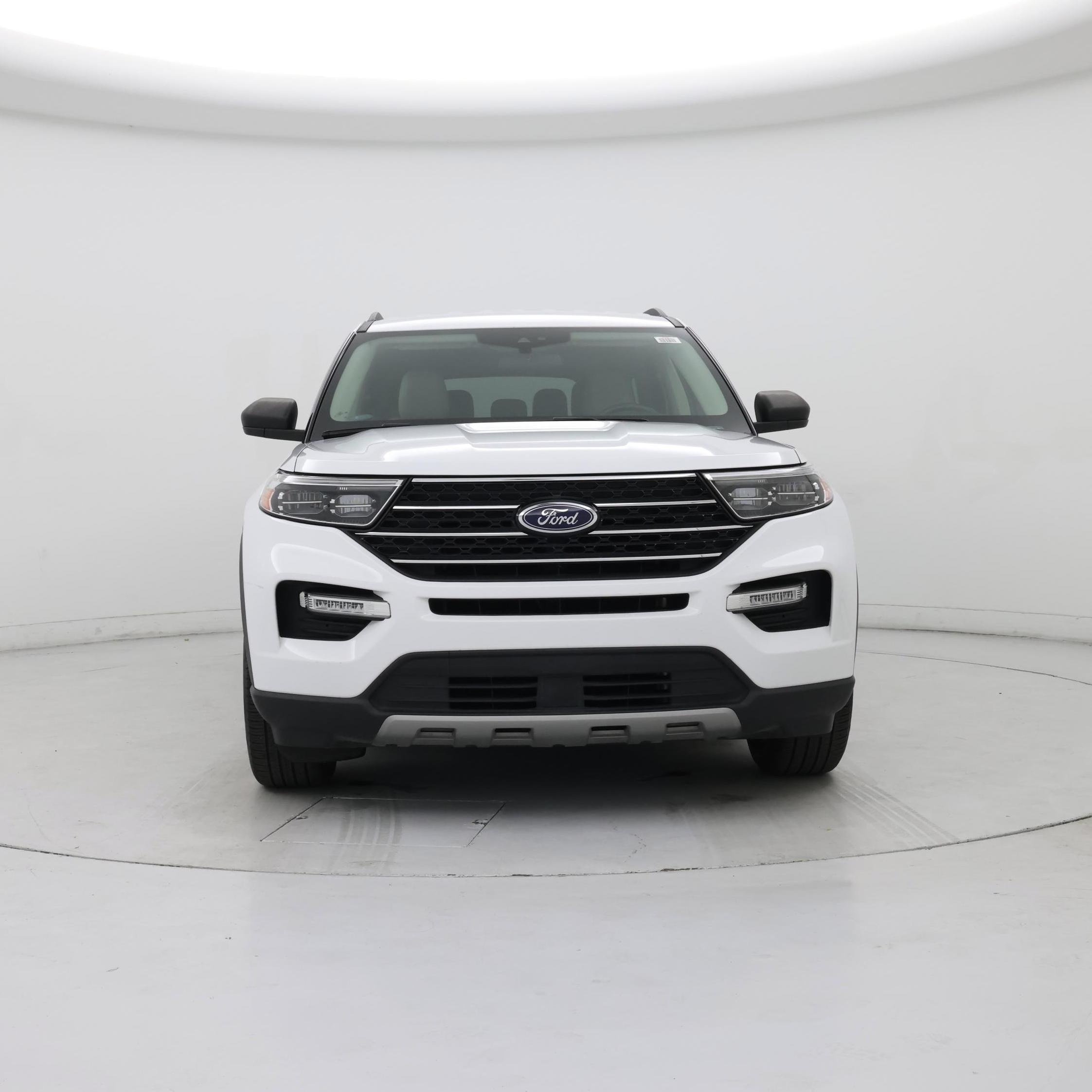 Thumbnail: 2020 Ford Explorer - 5