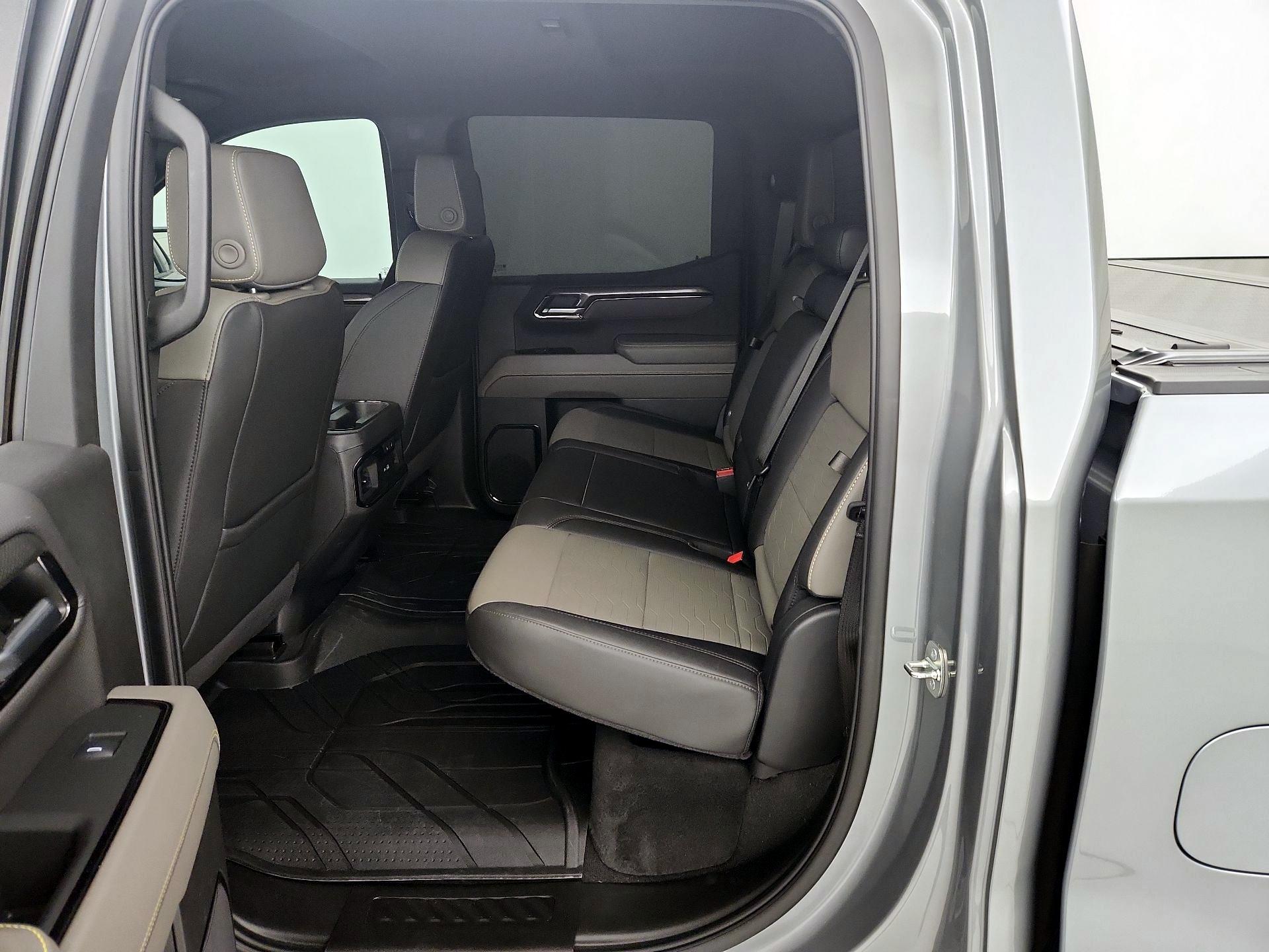 Thumbnail: 2024 Chevrolet Silverado 1500 - 19