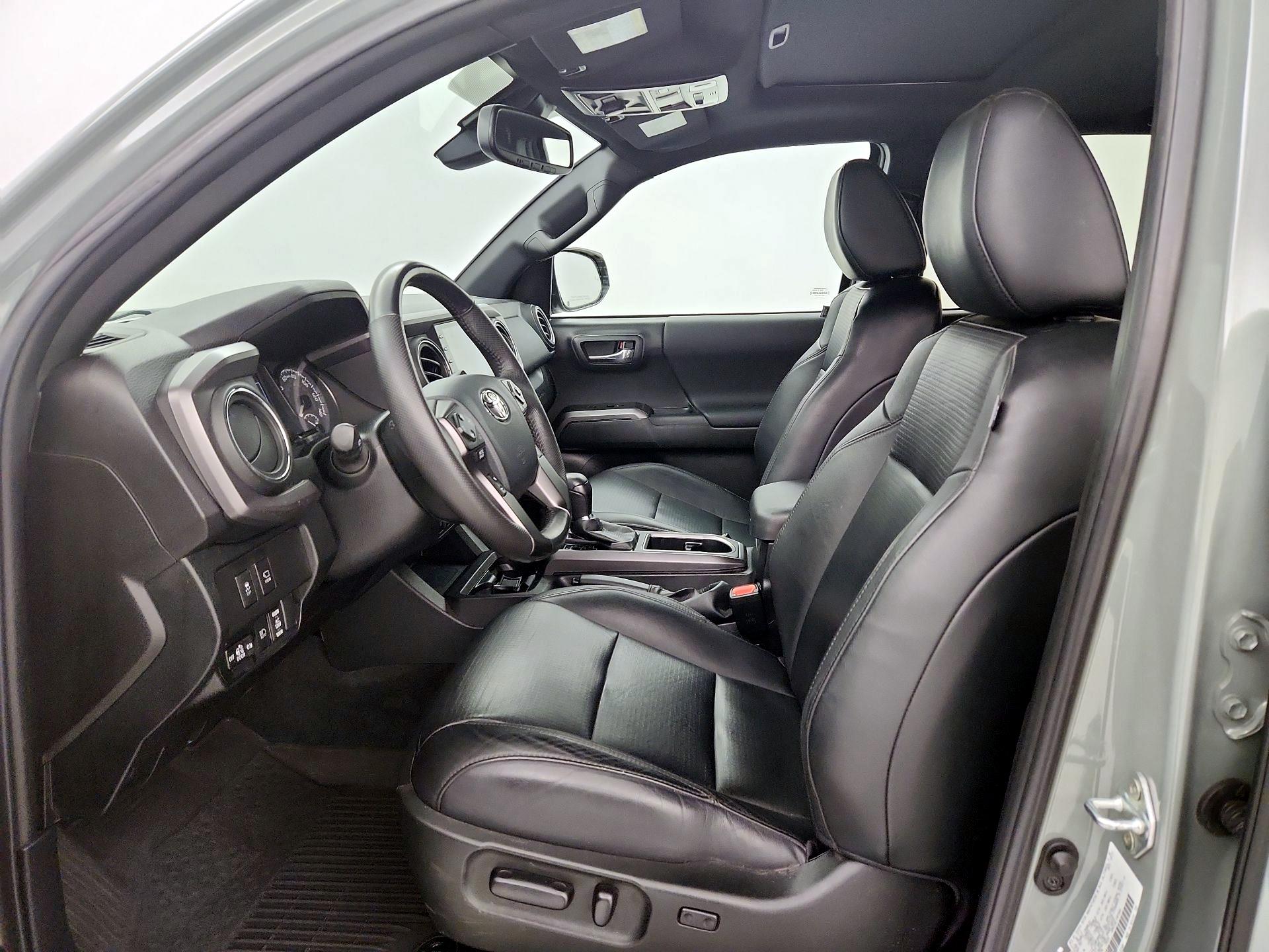 Thumbnail: 2023 Toyota Tacoma - 11