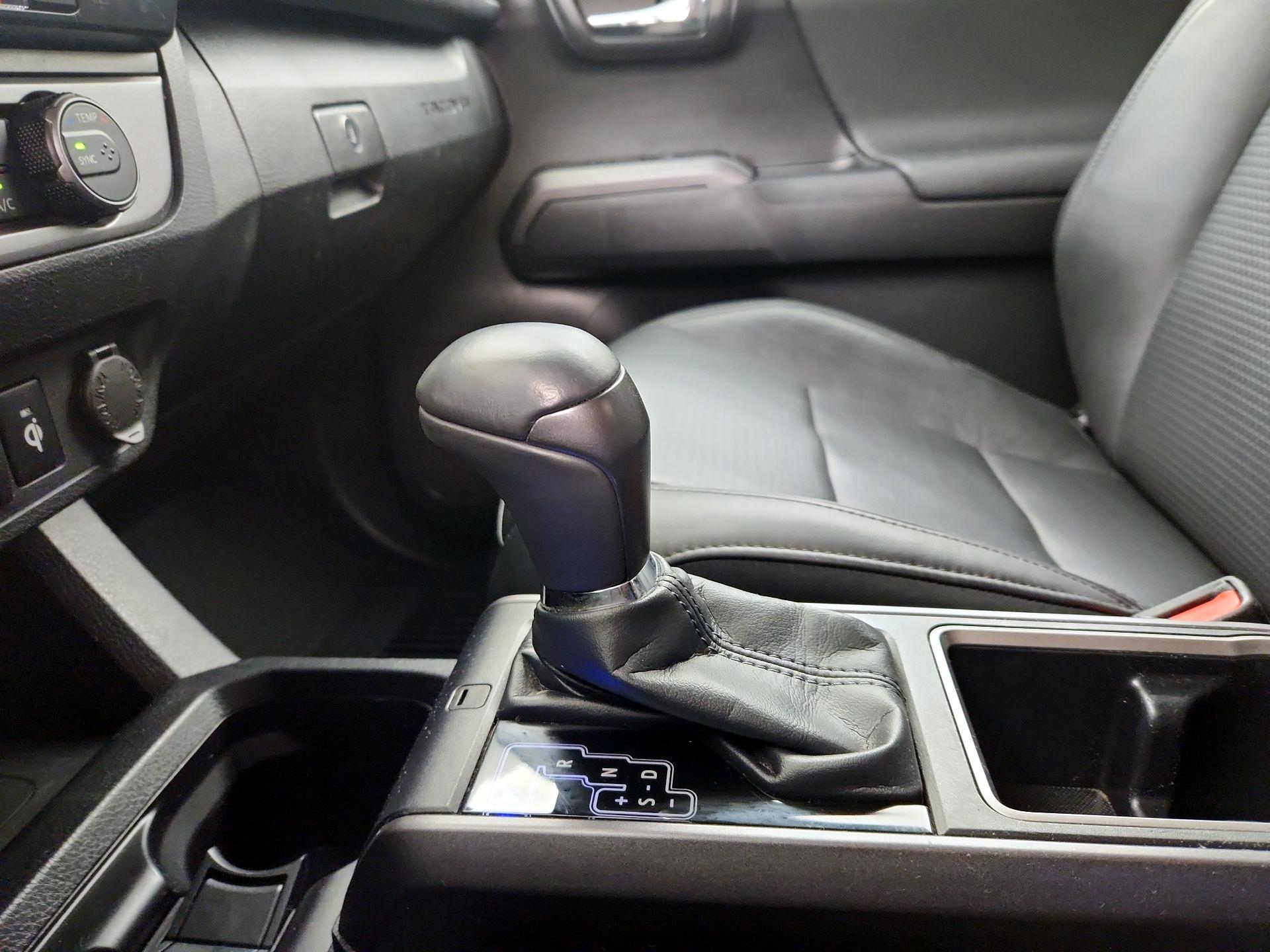 Thumbnail: 2023 Toyota Tacoma - 17