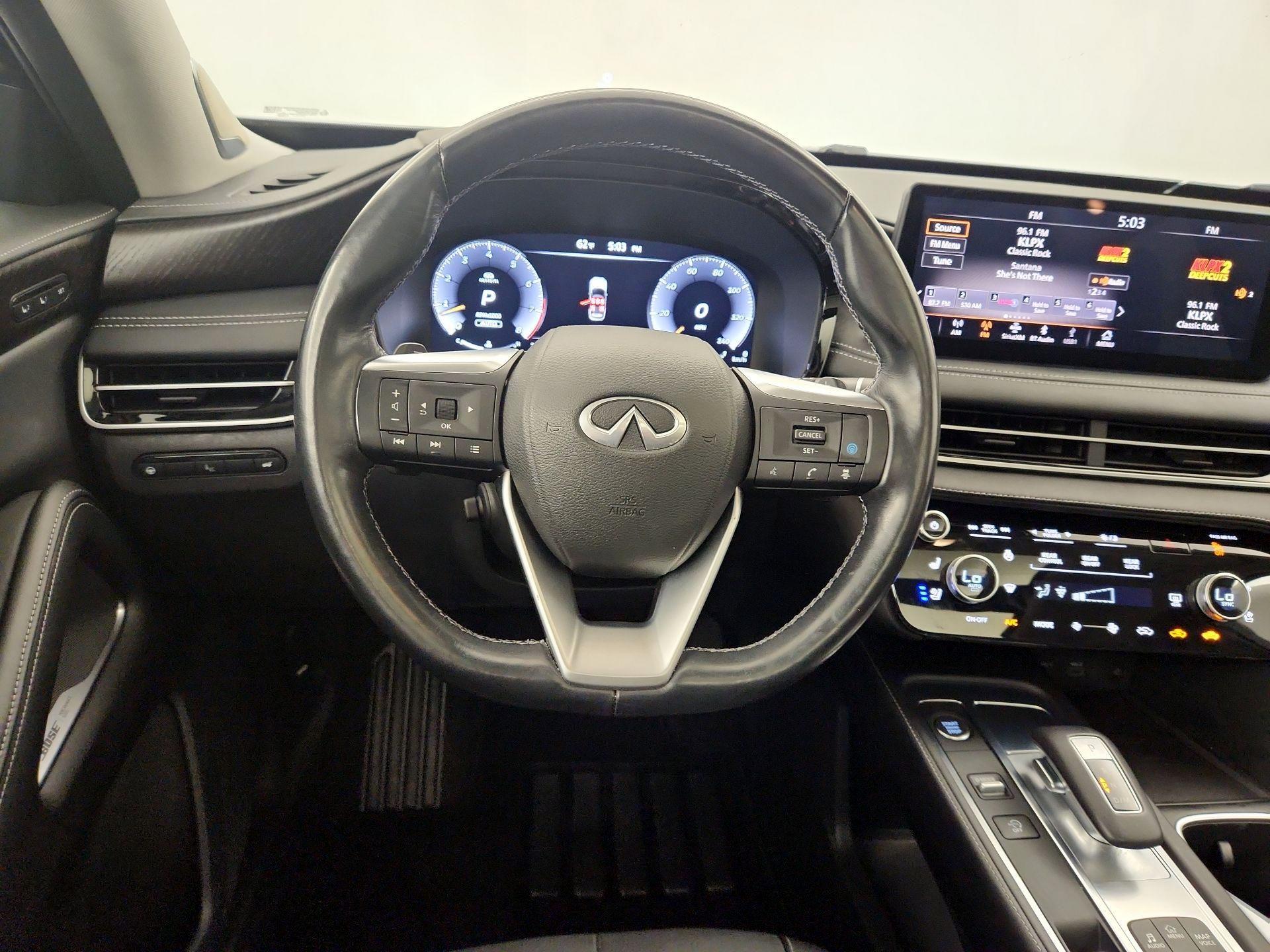Thumbnail: 2023 INFINITI QX60 - 10
