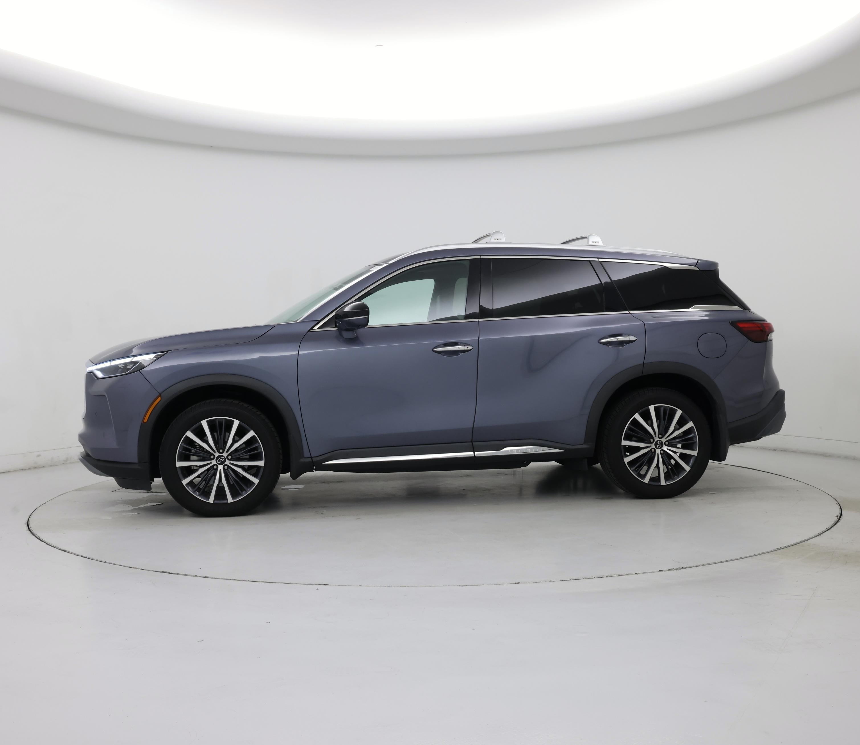 Thumbnail: 2023 INFINITI QX60 - 3