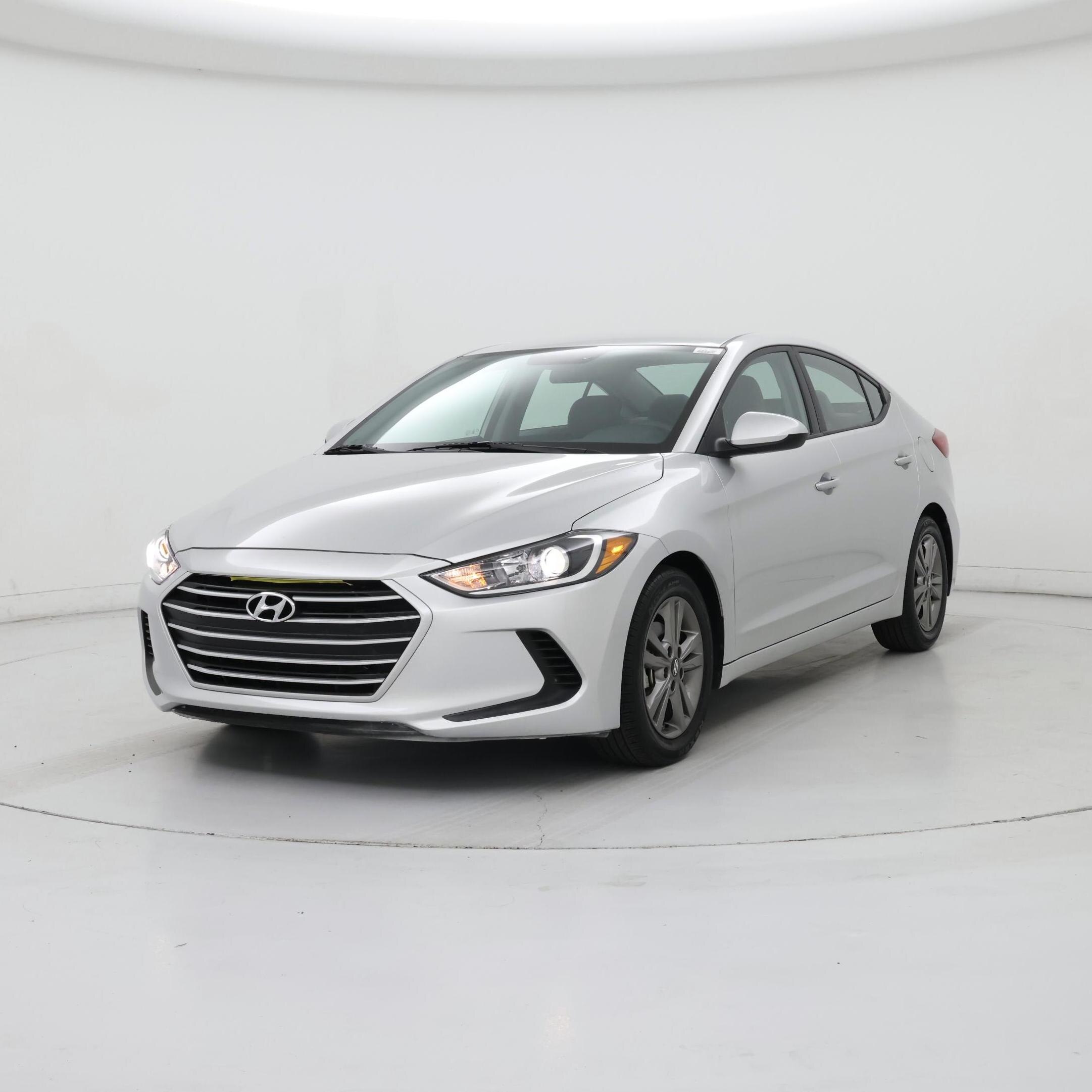 Thumbnail: 2017 Hyundai Elantra - 4
