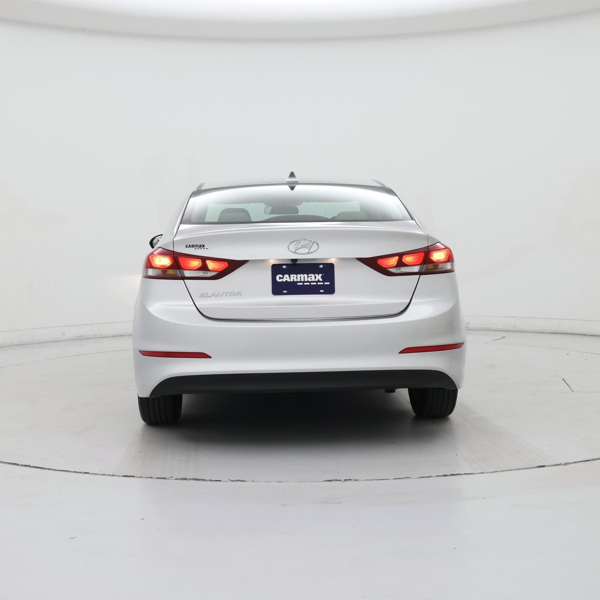 Thumbnail: 2017 Hyundai Elantra - 6