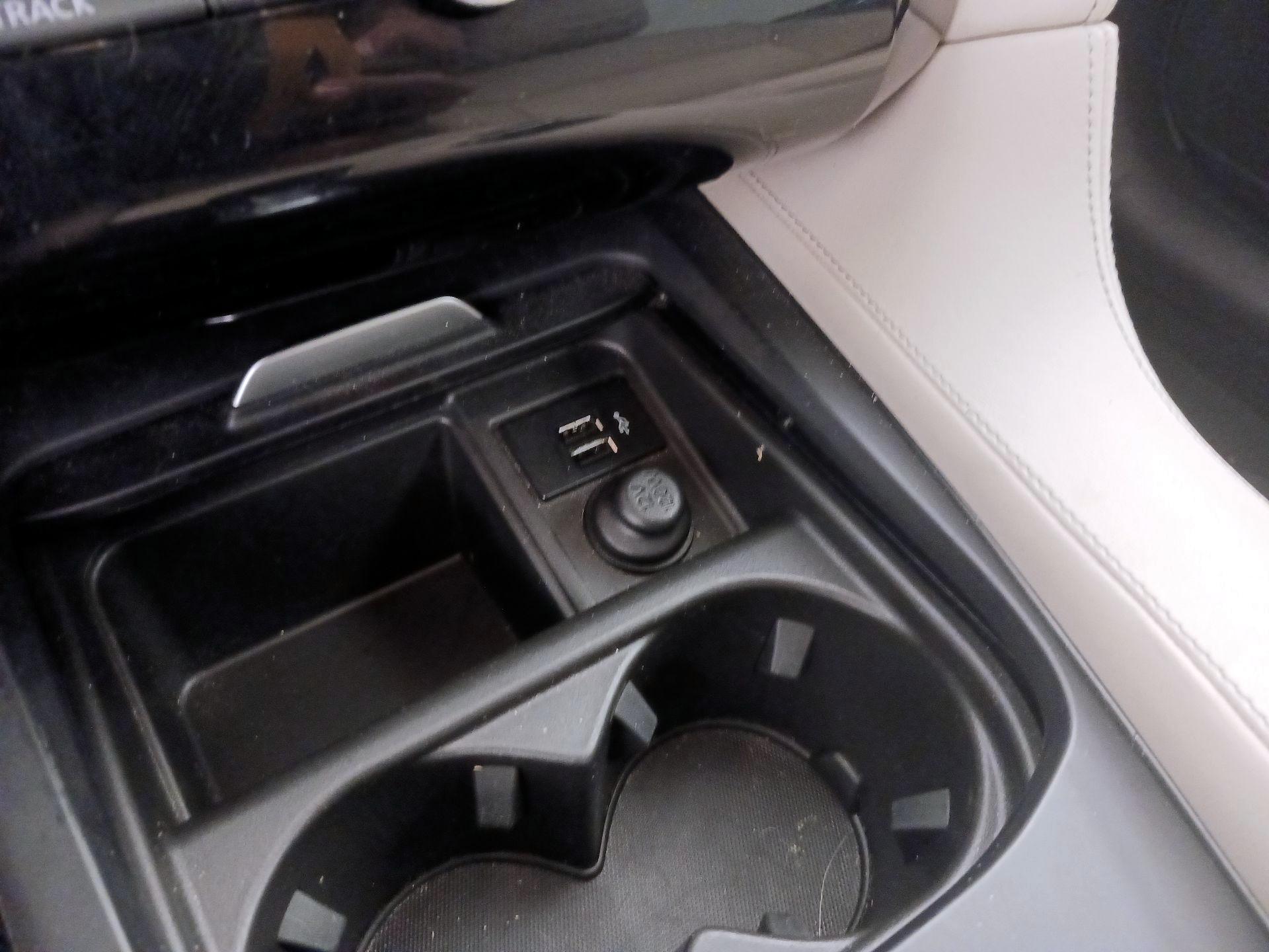 Thumbnail: 2019 INFINITI QX50 - 18