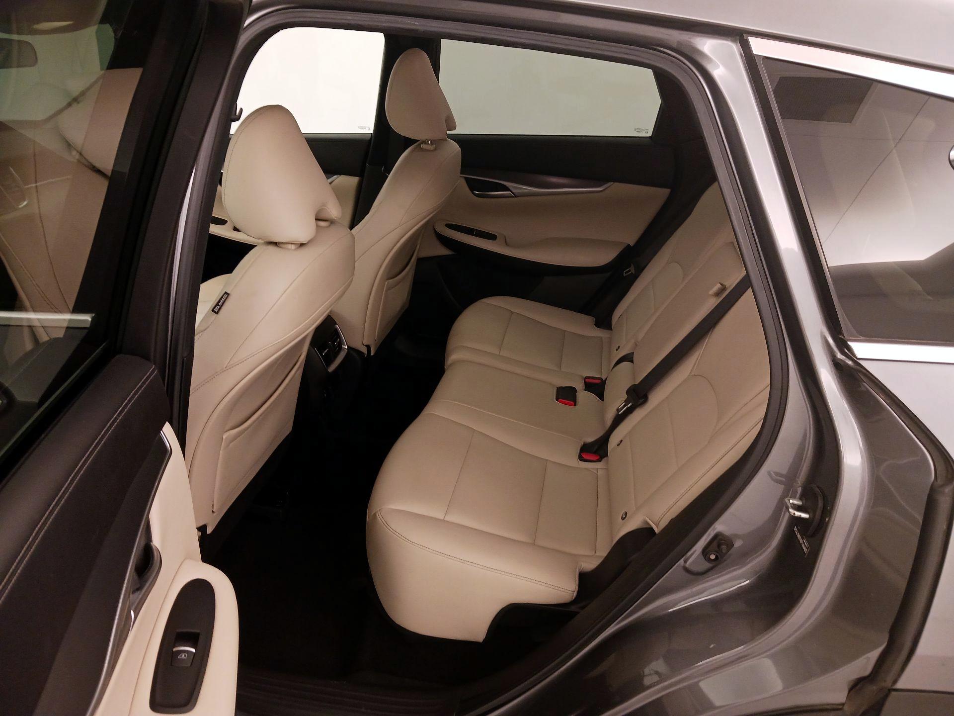 Thumbnail: 2019 INFINITI QX50 - 19