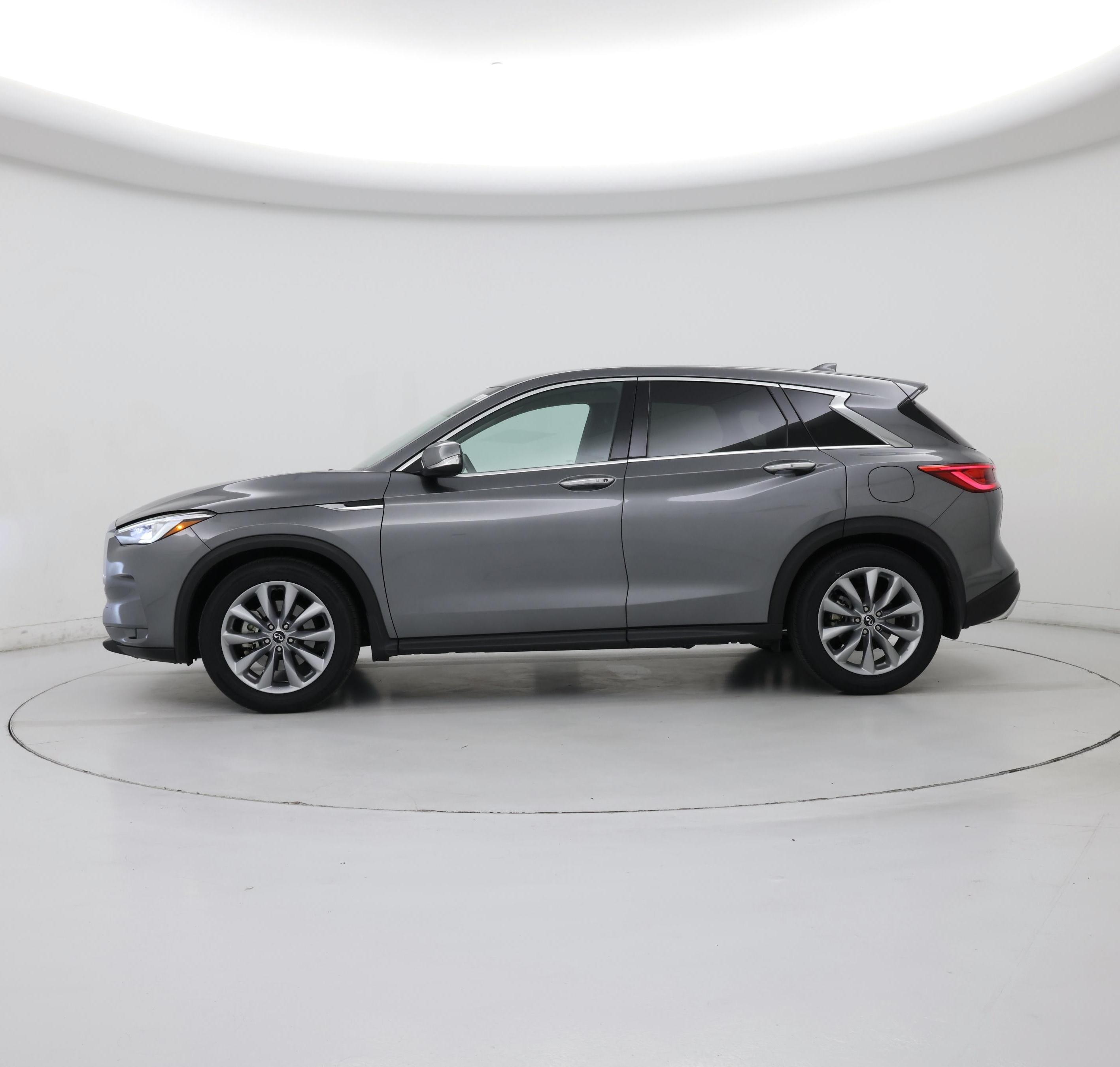 Thumbnail: 2019 INFINITI QX50 - 3