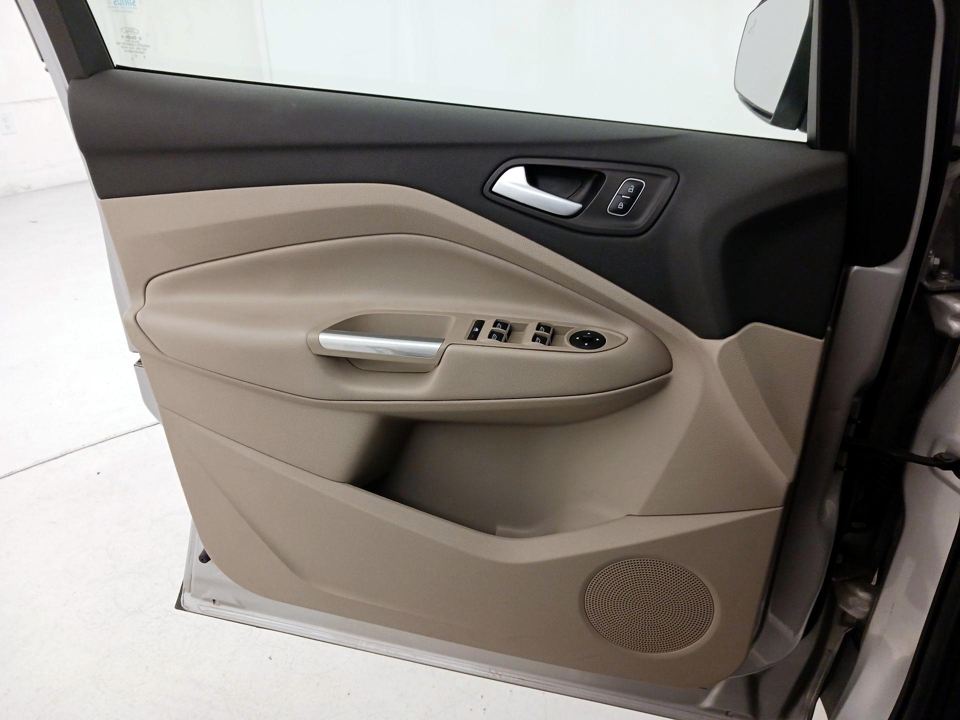 Thumbnail: 2017 Ford Escape - 12