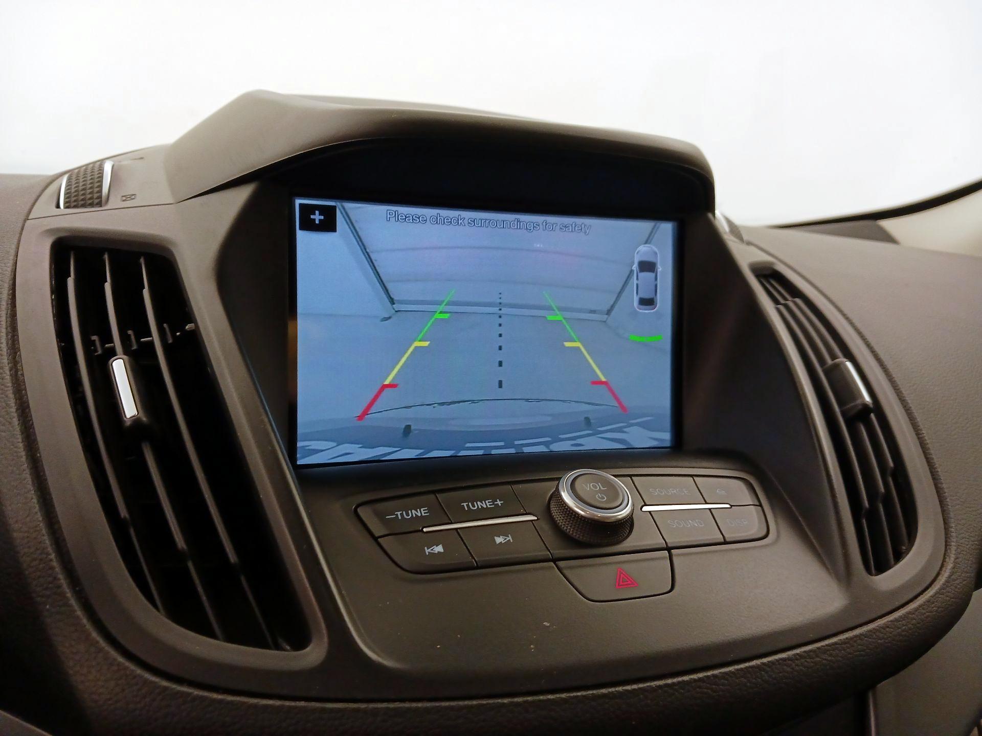 Thumbnail: 2017 Ford Escape - 15