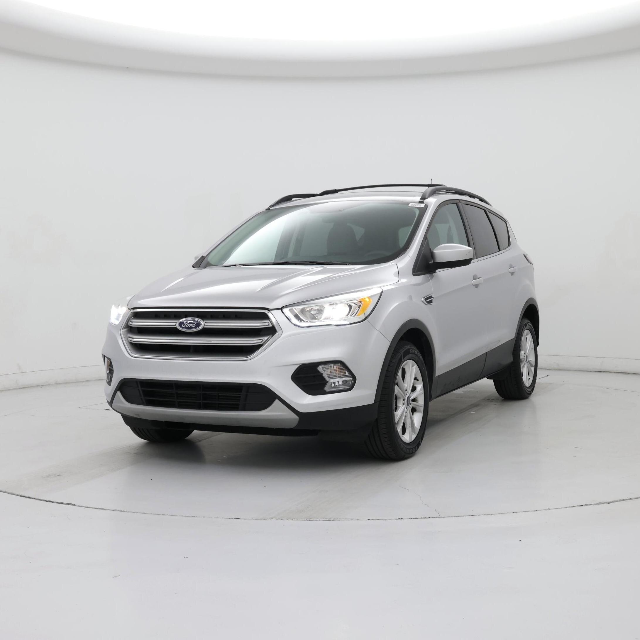 Thumbnail: 2017 Ford Escape - 4