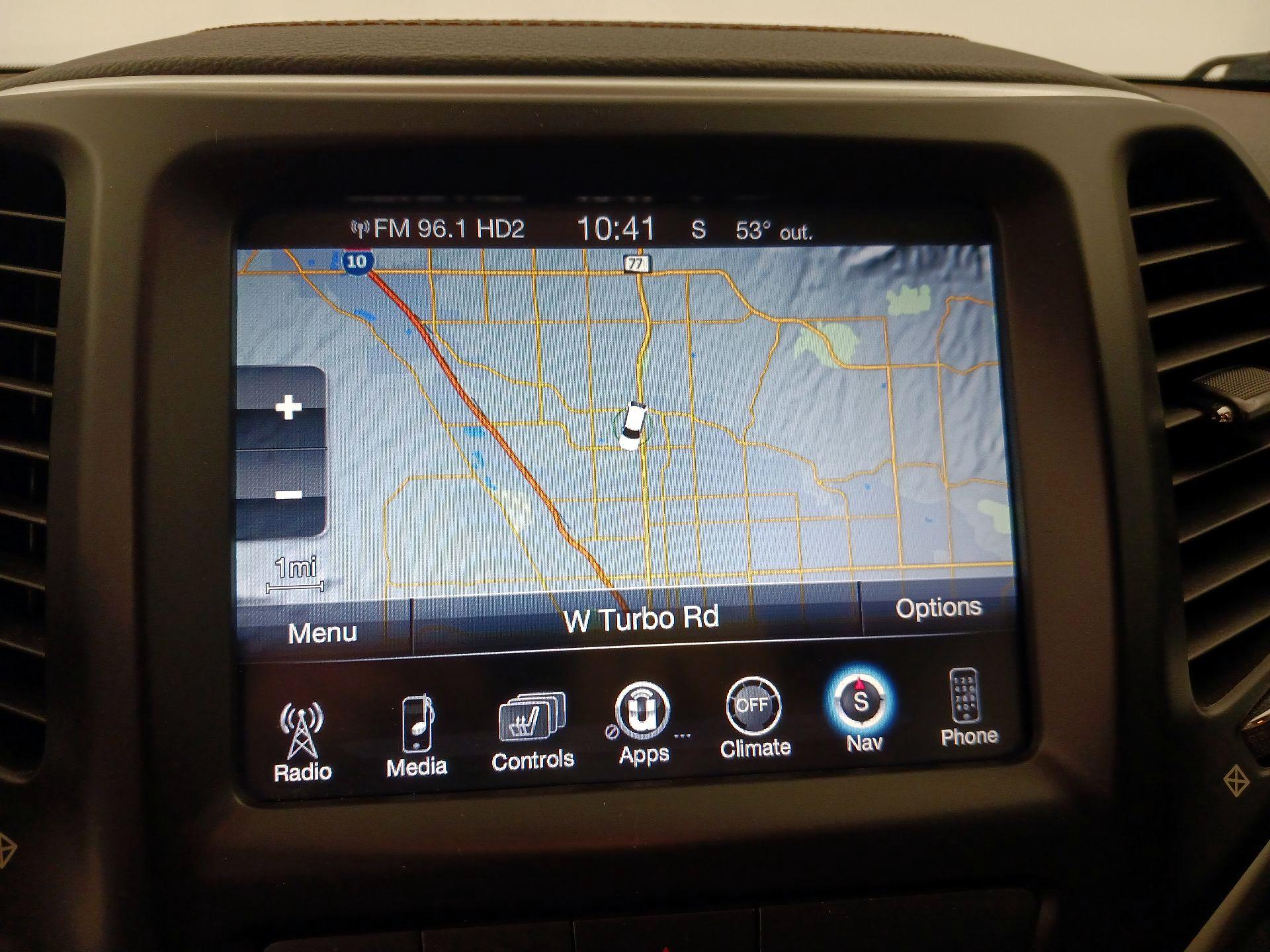 Thumbnail: 2015 Jeep Cherokee - 14