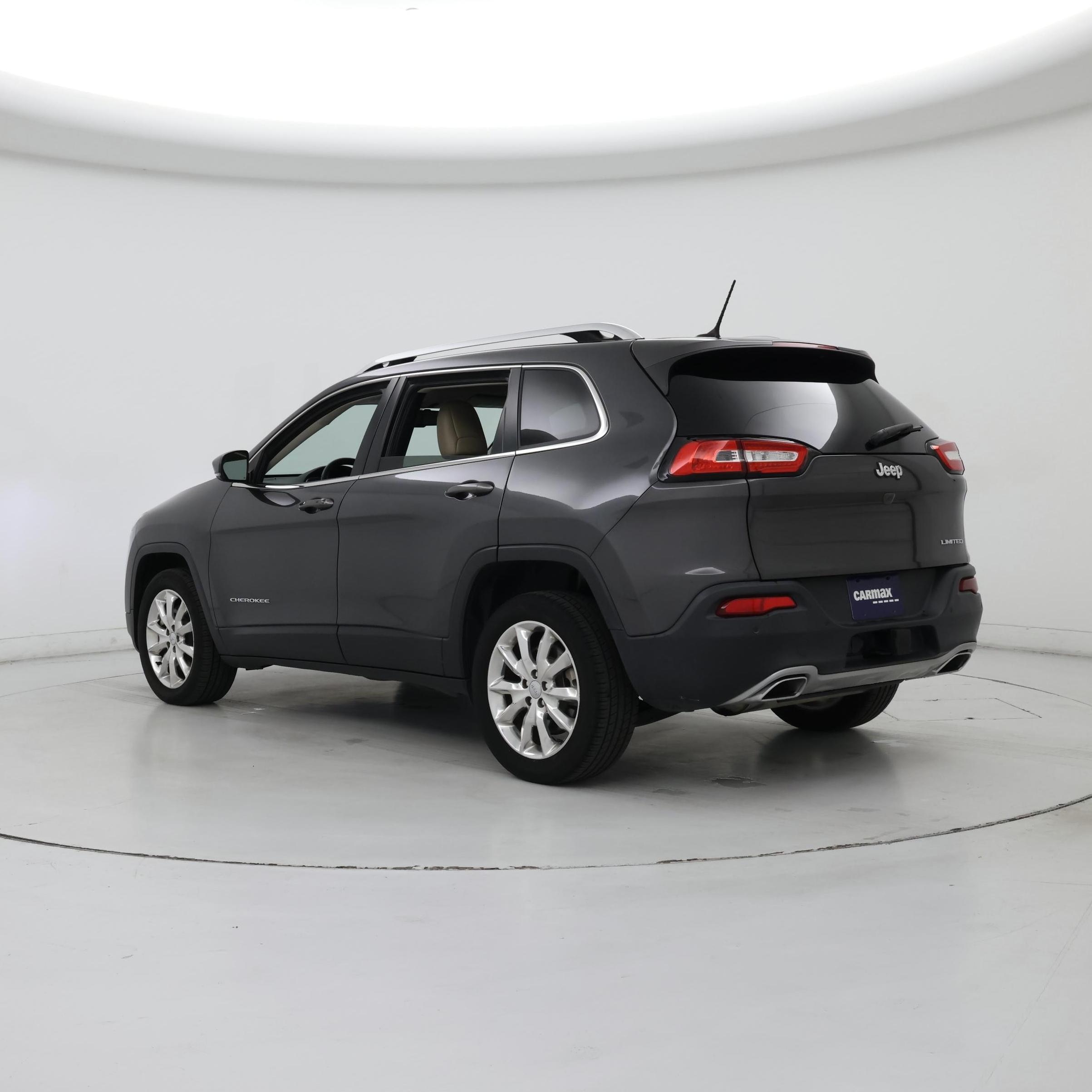 Thumbnail: 2015 Jeep Cherokee - 2