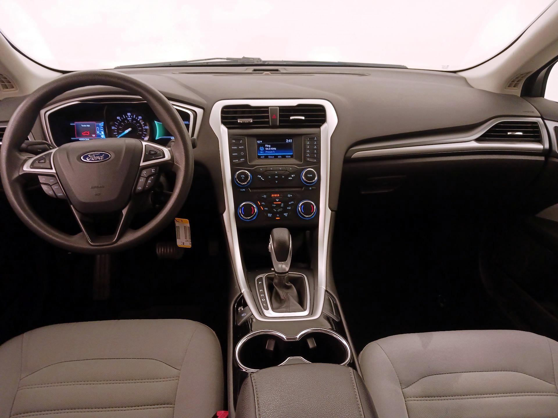 Thumbnail: 2015 Ford Fusion - 9