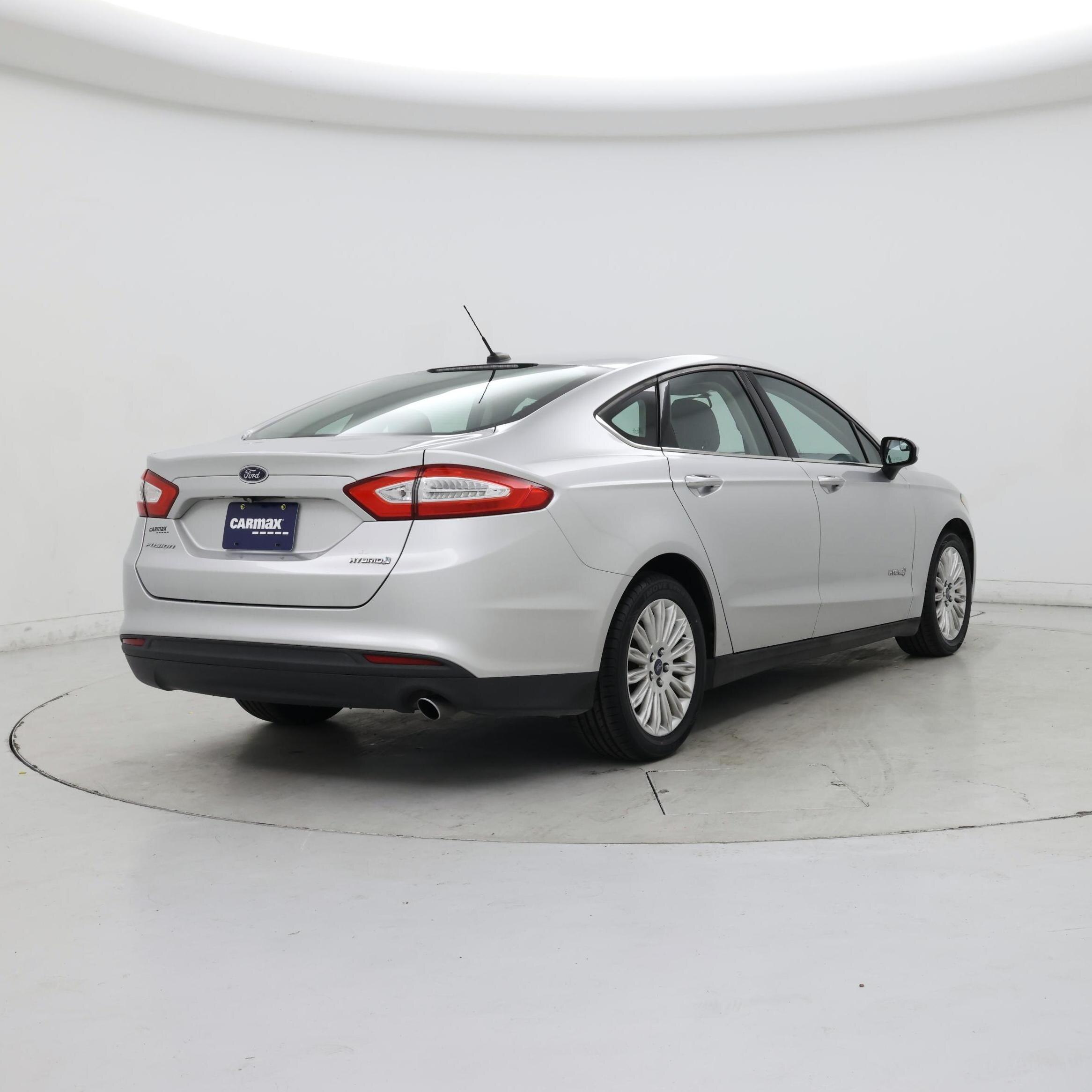 Thumbnail: 2015 Ford Fusion - 8