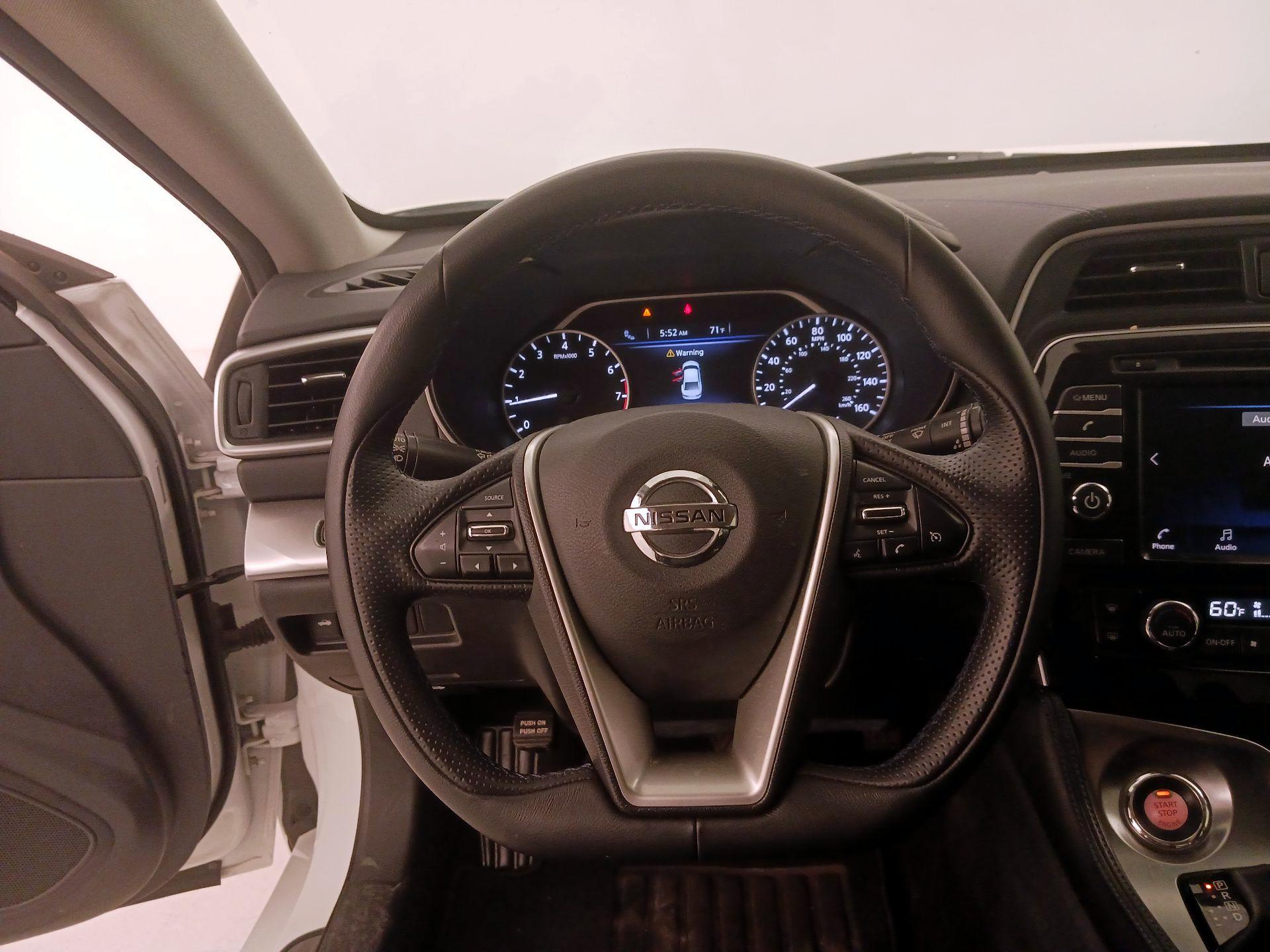 Thumbnail: 2020 Nissan Maxima - 10