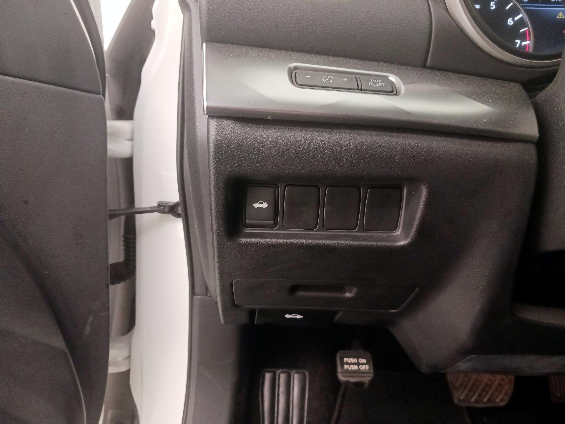 Thumbnail: 2020 Nissan Maxima - 13