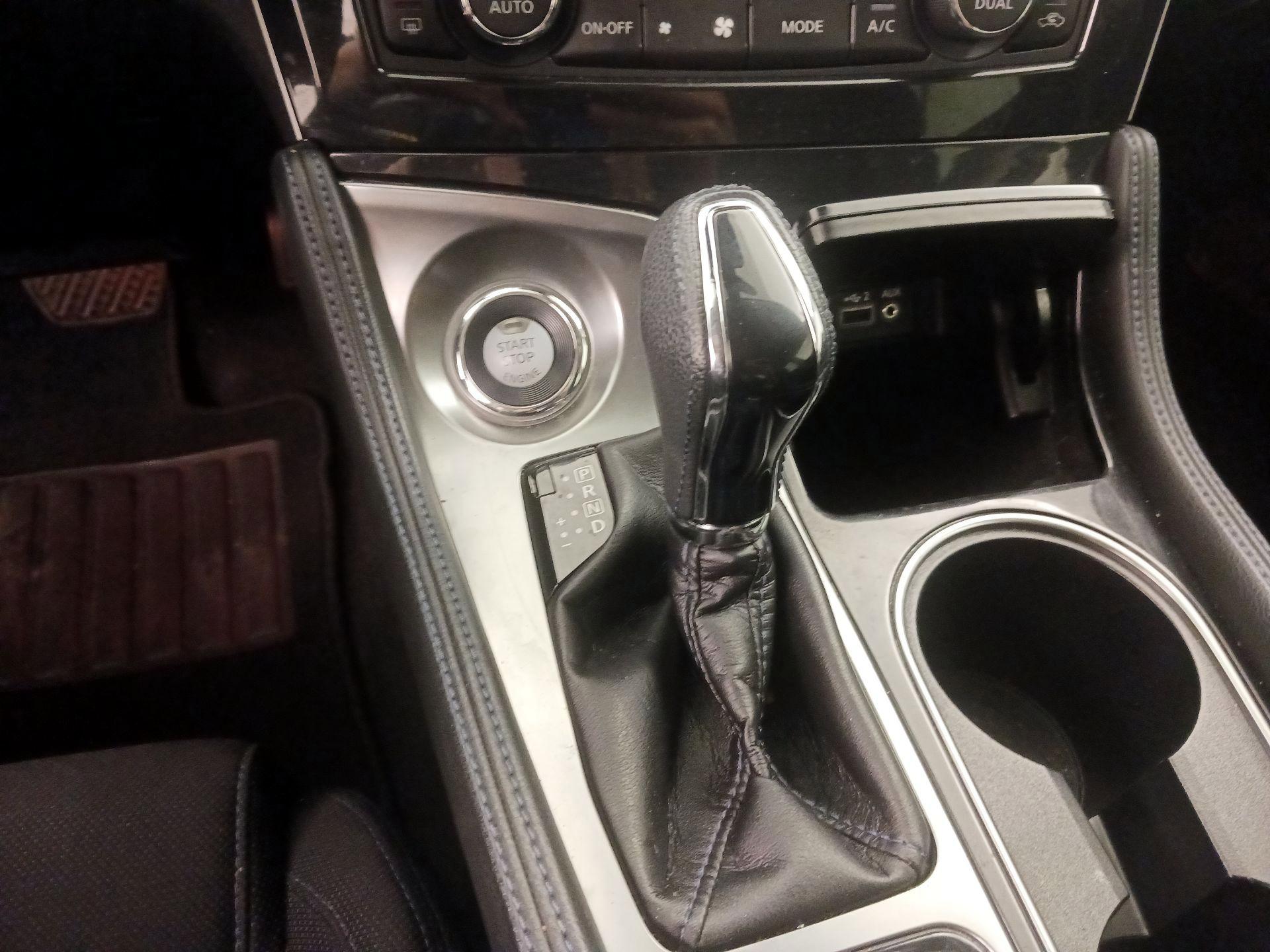 Thumbnail: 2020 Nissan Maxima - 18